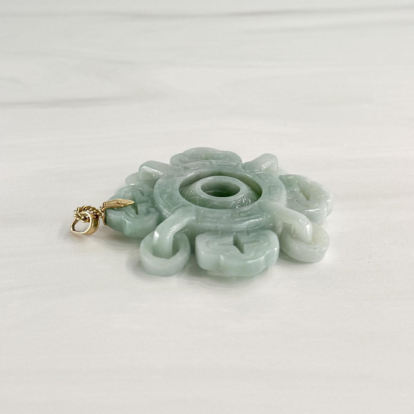 Jade Spinning Motion Good Fortune Pendant Amulet 14k Yellow Gold