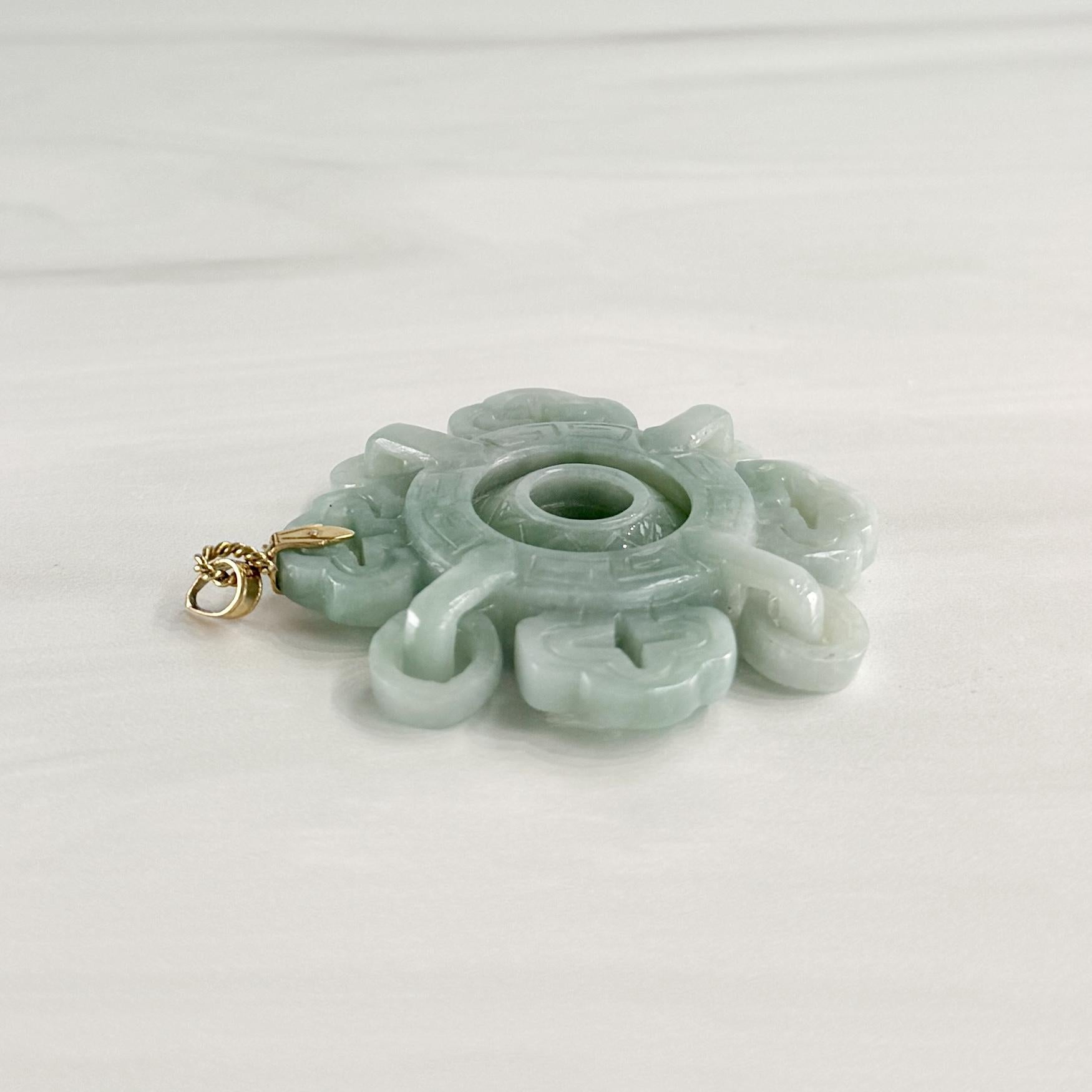 Jade Spinning Motion Good Fortune Pendant Amulet 14k Yellow Gold