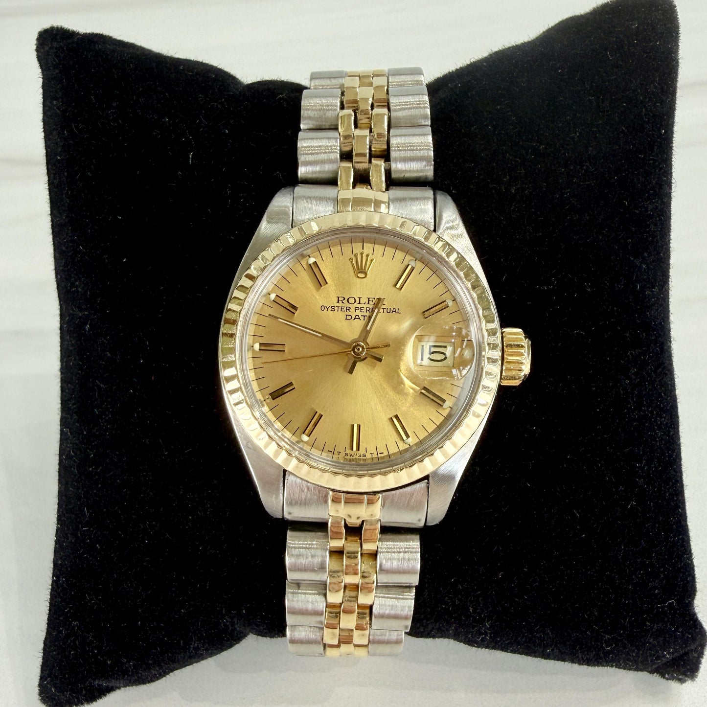 Vintage Rolex 26mm 14k/ Stainless Steel Two Tone Watch Ref: 6917