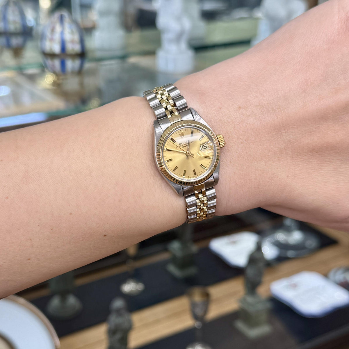 Vintage Rolex 26mm 14k/ Stainless Steel Two Tone Watch Ref: 6917