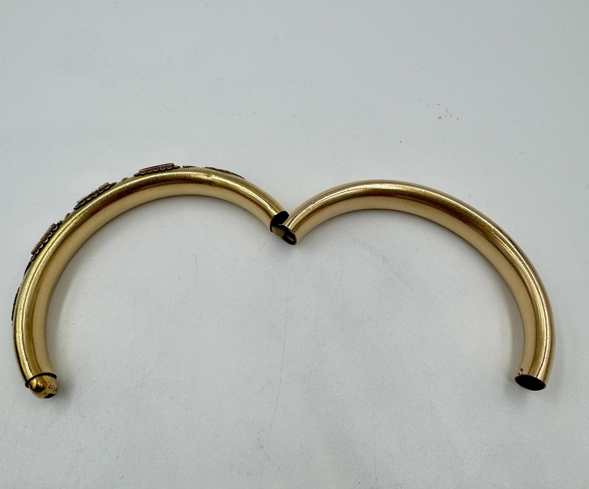 Antique Victorian Gold Filled Hinged bangle Bracelet