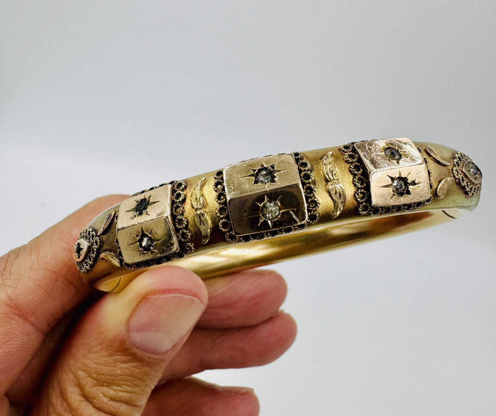 Antique Victorian Gold Filled Hinged bangle Bracelet