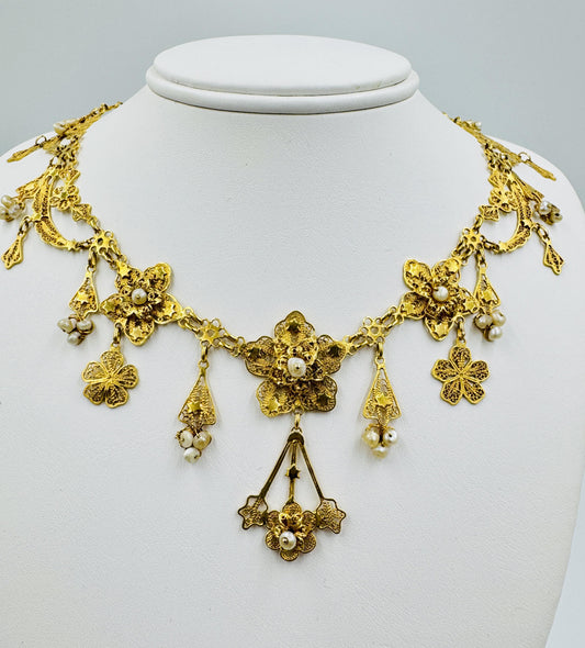 Vintage 18k Filigree Flower and Pearl Dangle Pendant