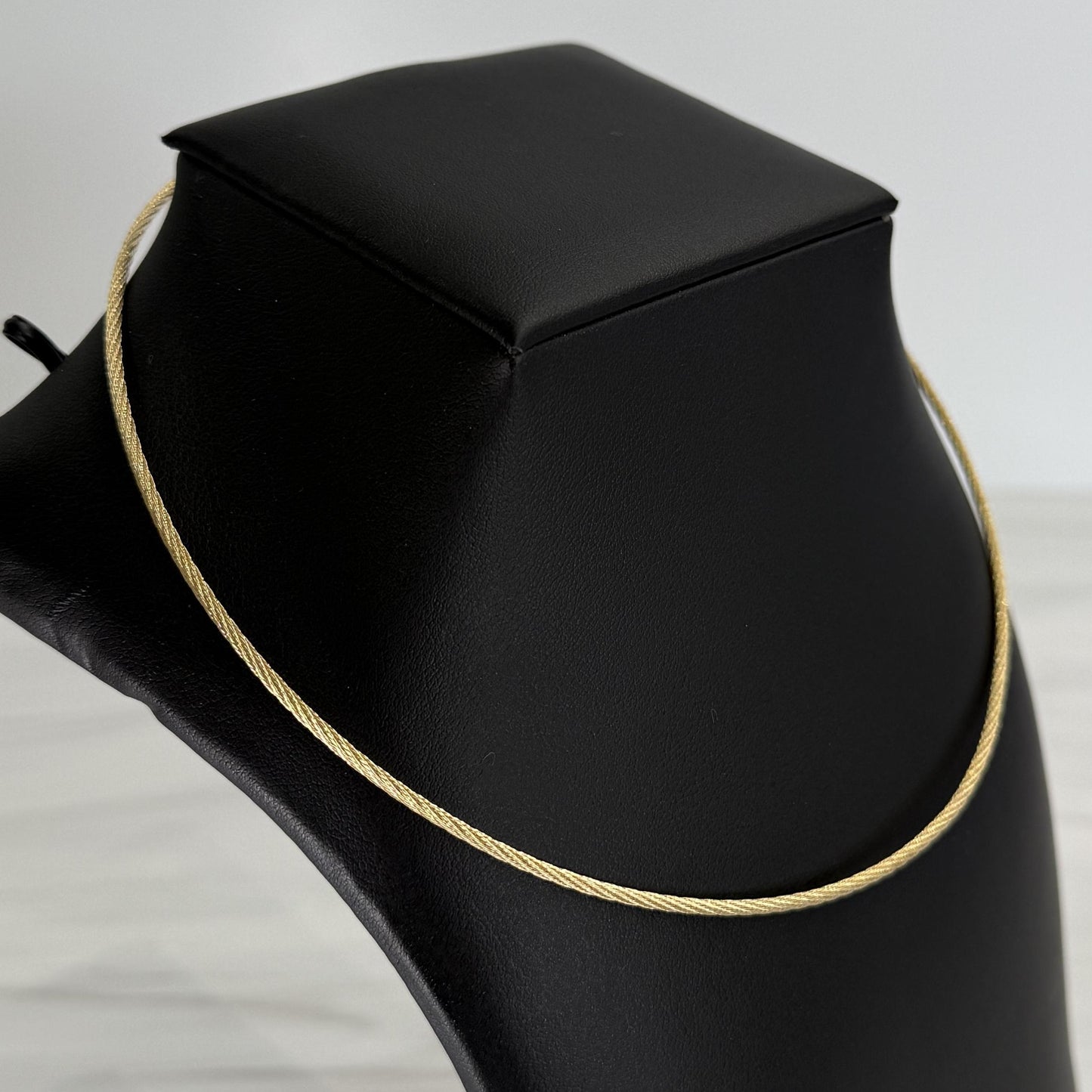 Estate Rounded Cable Wire Rope Twist Necklace 14k Yellow Gold
