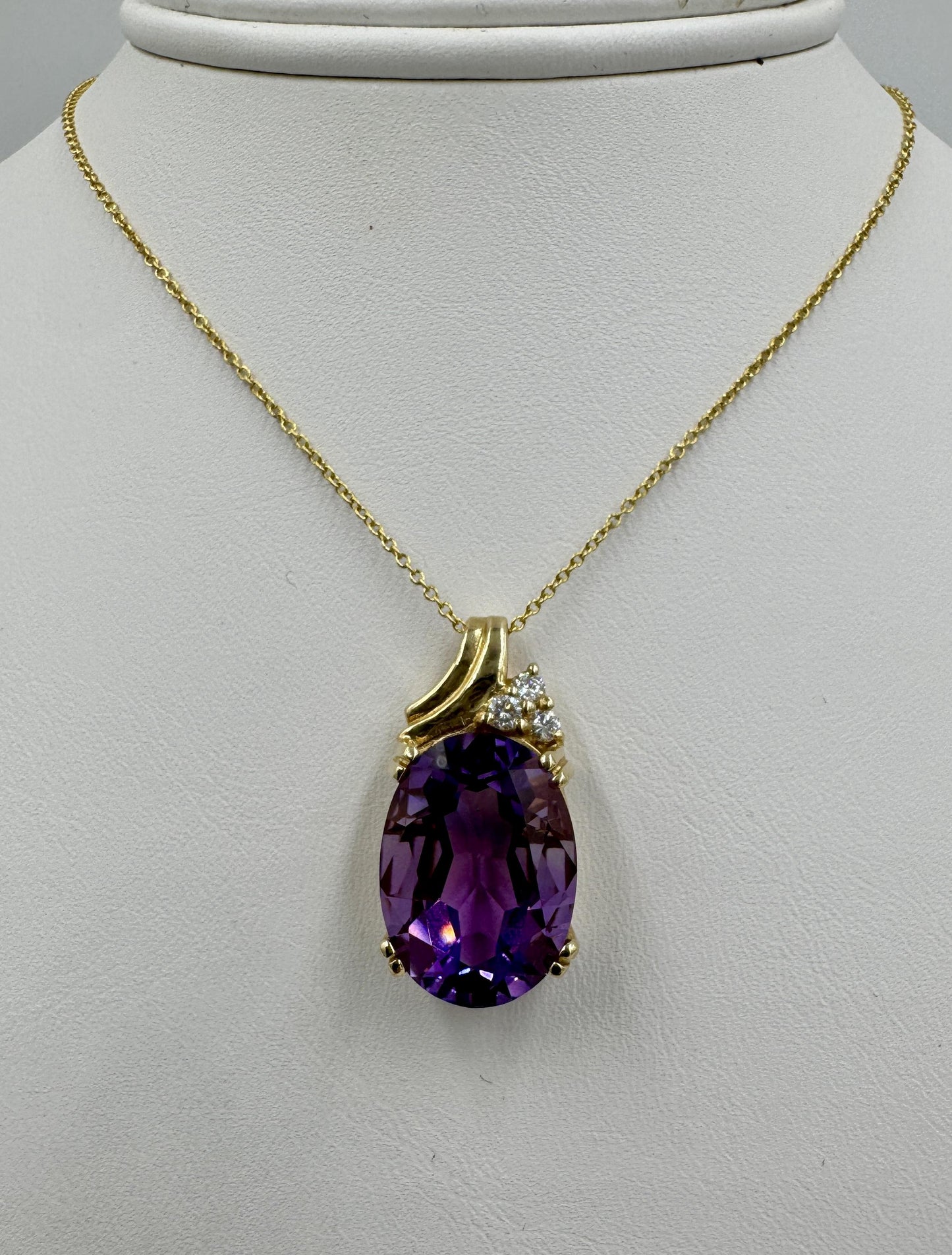 Estate 14k Gold Amethyst Diamond Pendant Necklace