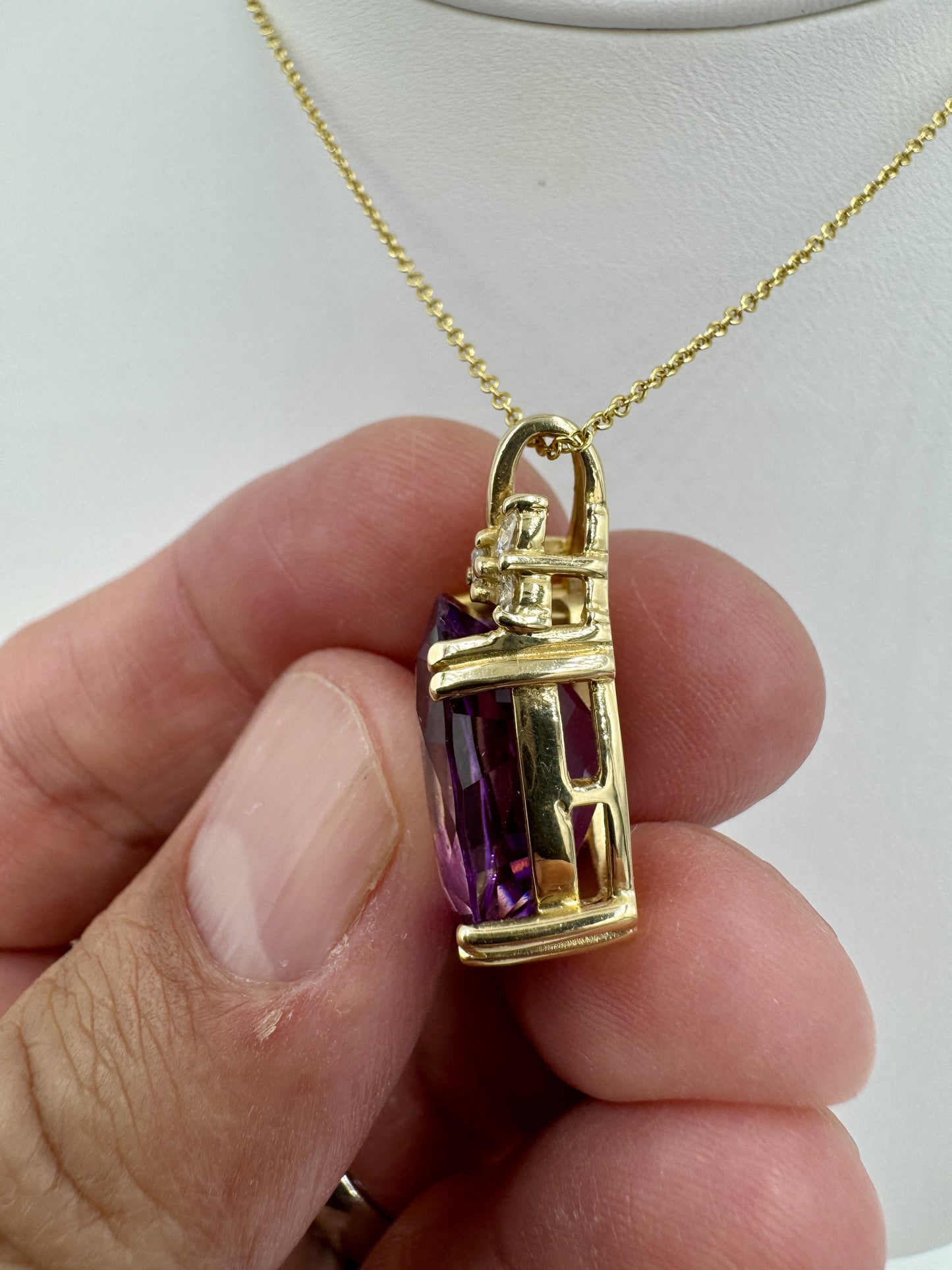 Estate 14k Gold Amethyst Diamond Pendant Necklace