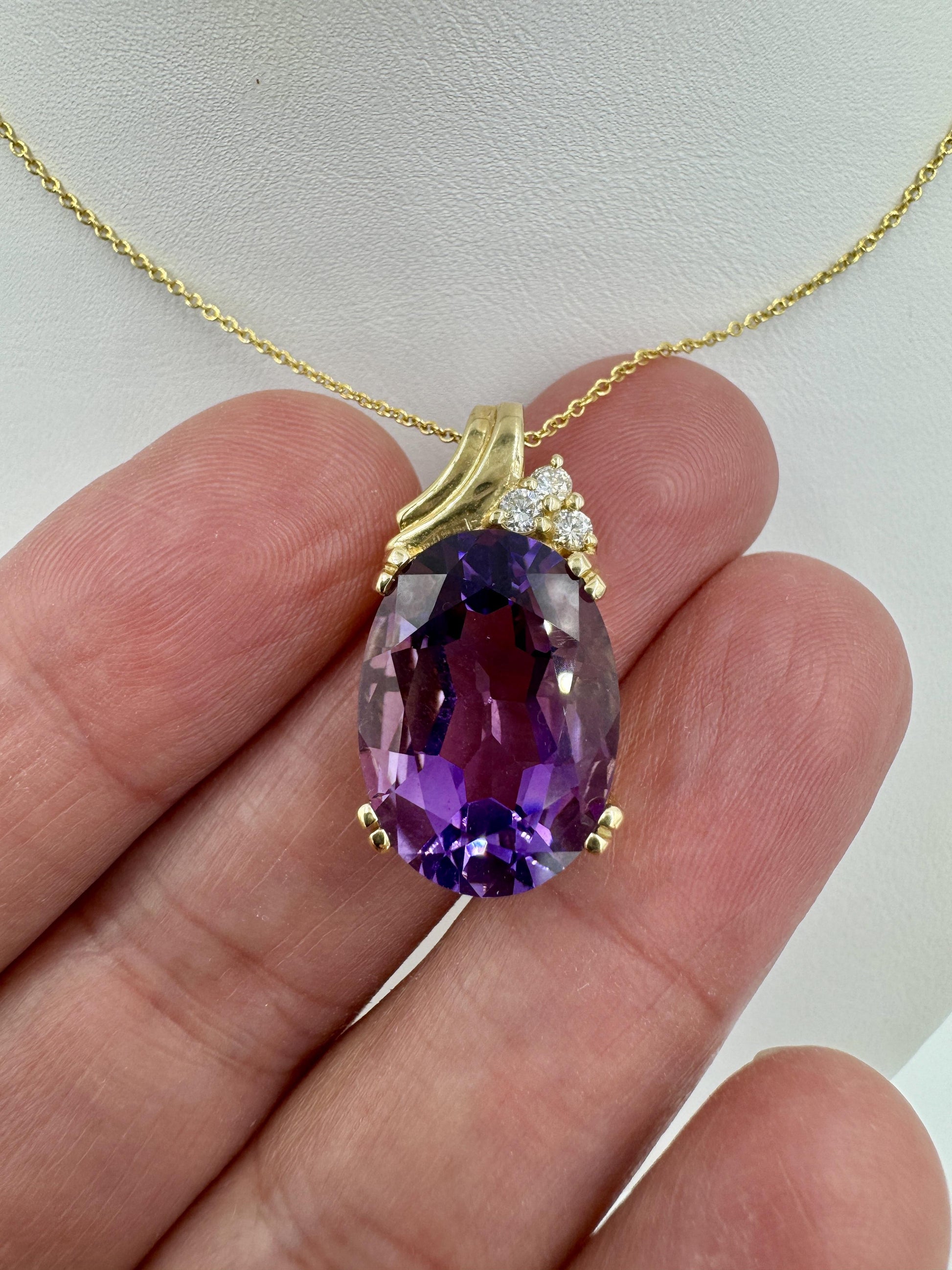 Estate 14k Gold Amethyst Diamond Pendant Necklace