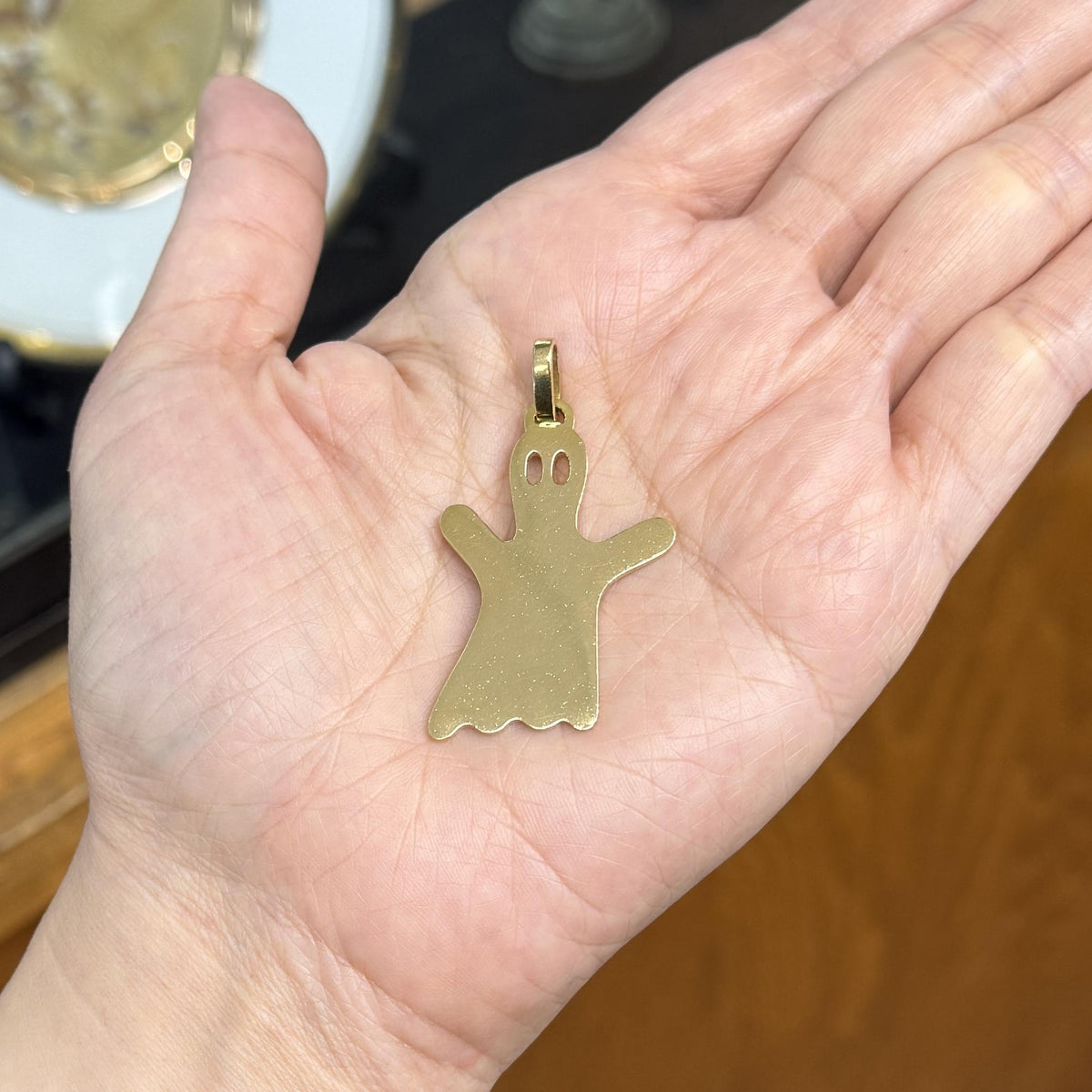 Estate Pomellato Large Ghost Pendant 18k Yellow Gold