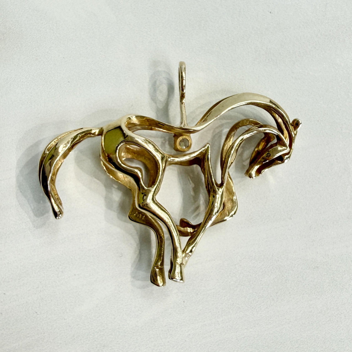 1970's 3D Diamond Horse Pendant 14k Yellow Gold
