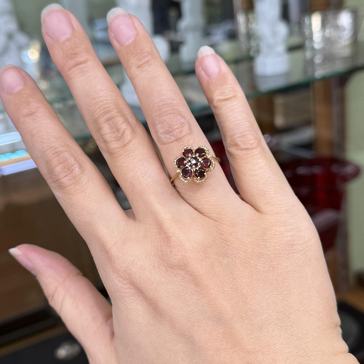 Vintage 1970's Garnet Flower Cluster Ring 14k Yellow Gold