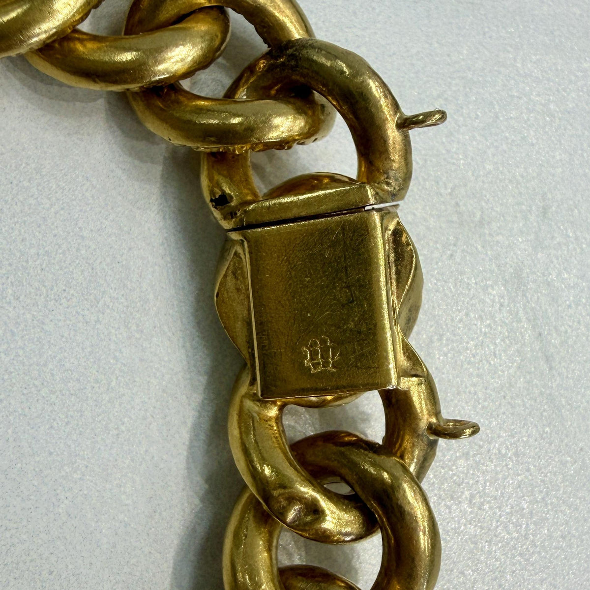 Antique 1890's Victorian Repousse Curb Link Bracelet 14k Yellow Gold