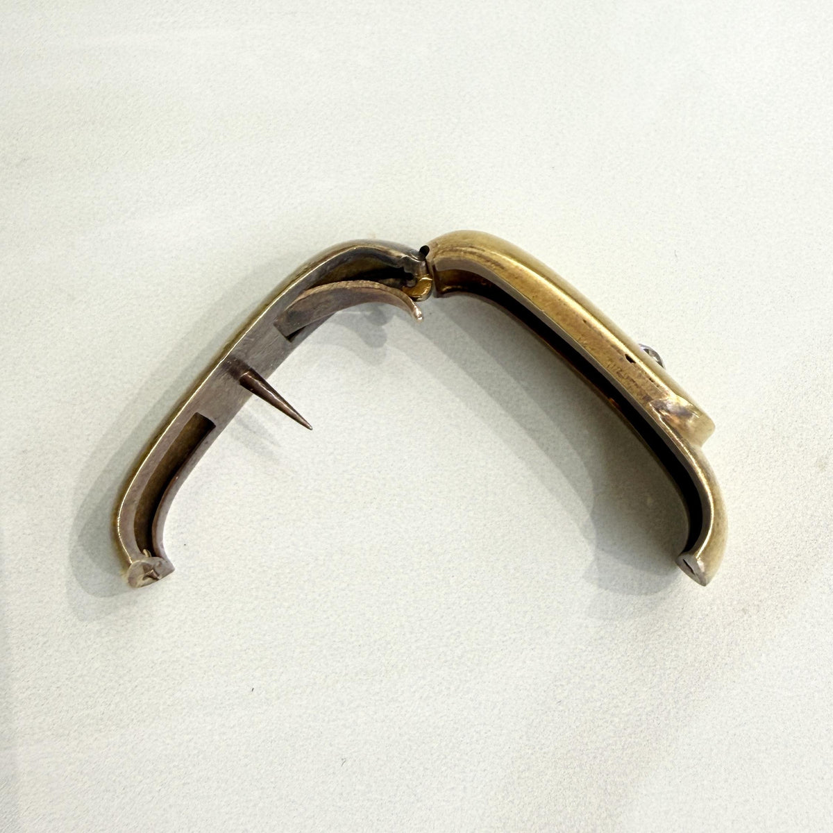 Antique 1890's Old Mine Cut Hinged Scarf Ascot Clip 18k Yellow Gold