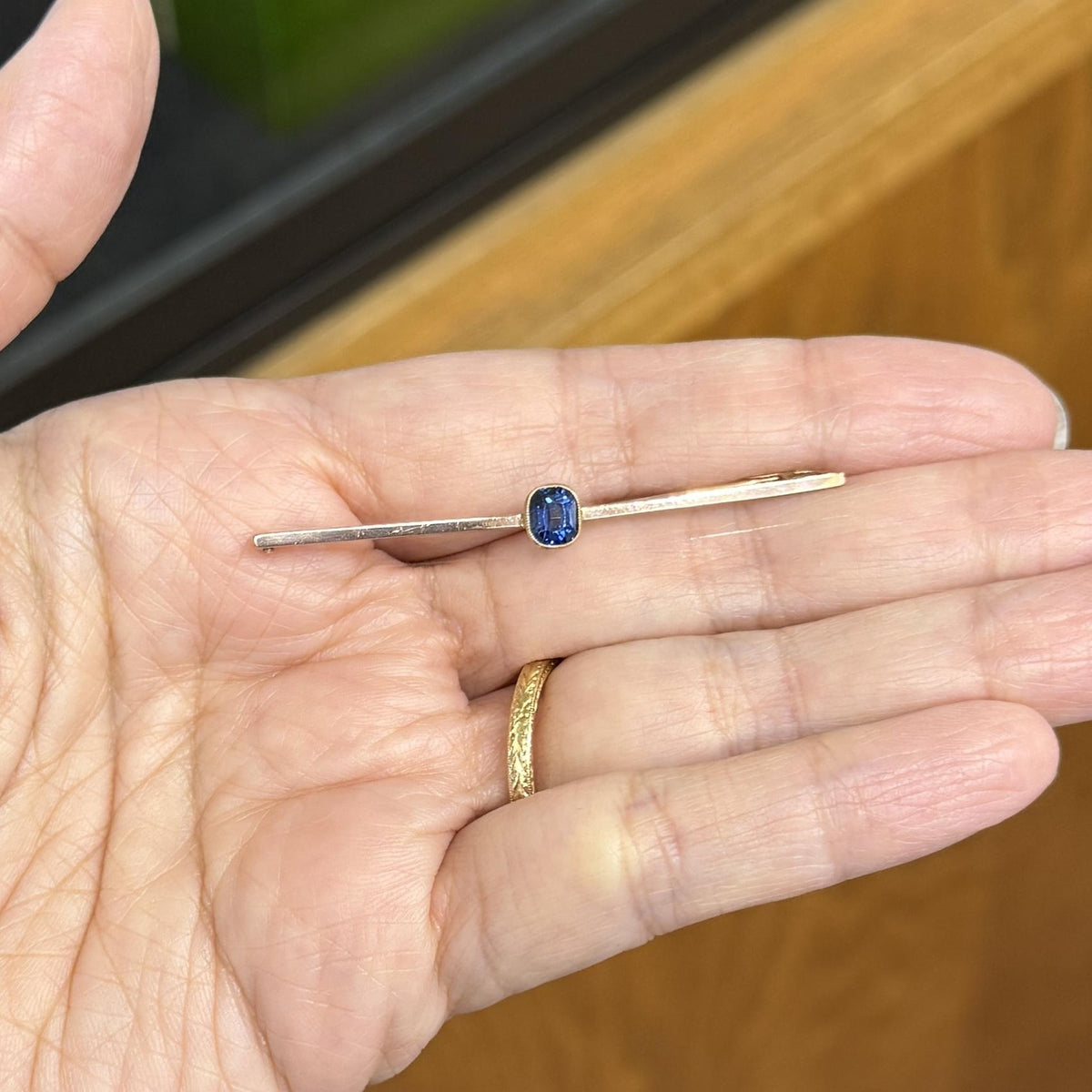 Victorian Old Cut No Heat Sapphire Bar Brooch 9ct Gold