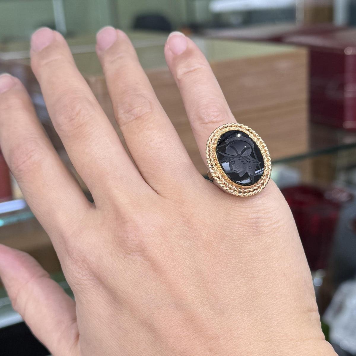 Vintage 1950's Onyx Roman Soldier Intaglio Ring 14k Yellow Gold