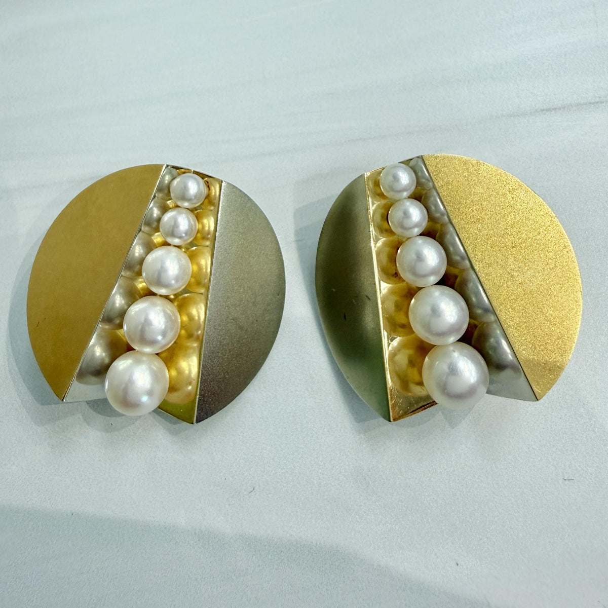 Vintage Designer Pearl Two Tone Statement Clip On Earrings 18k