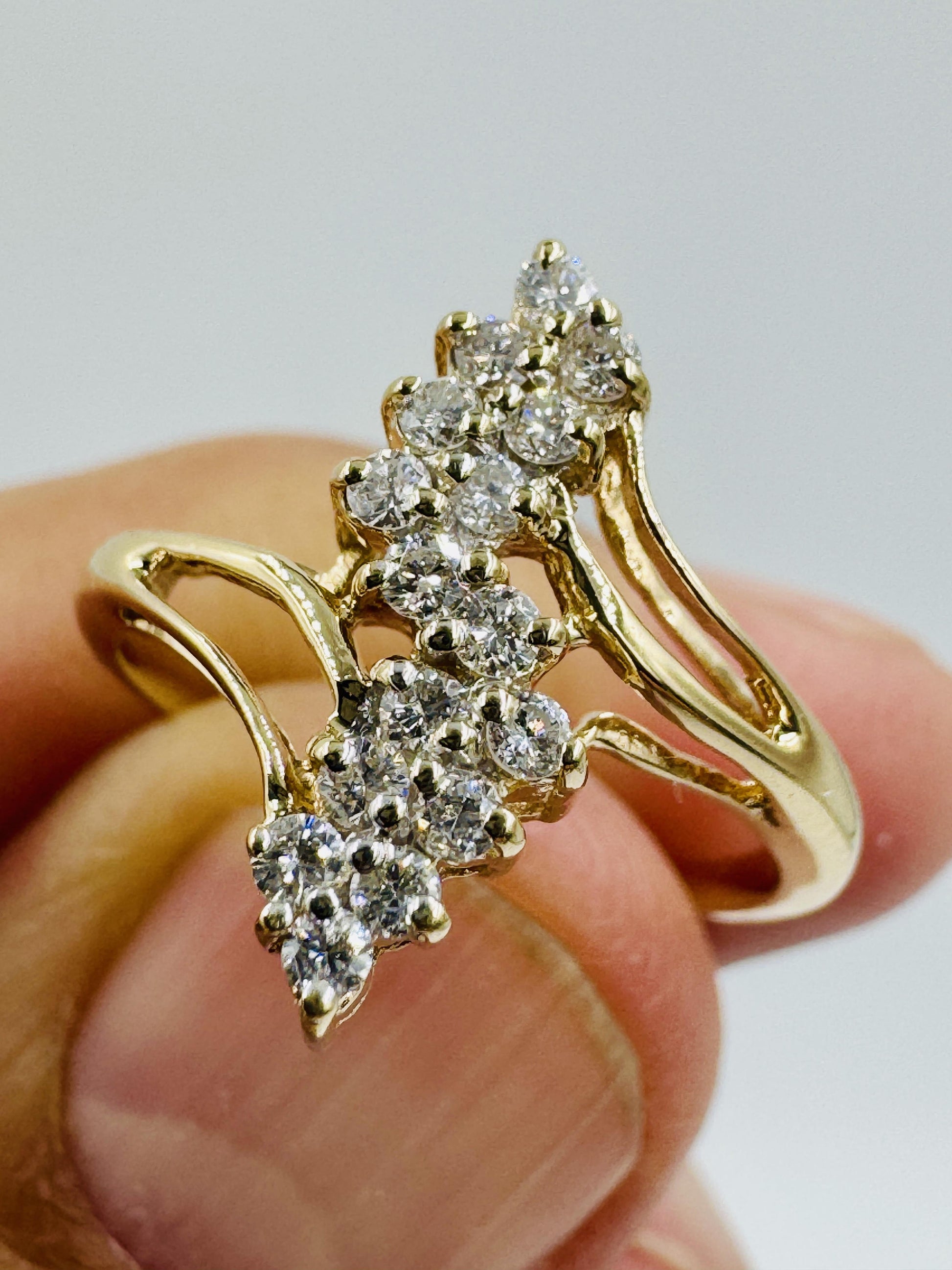 Vintage 14k Yellow Gold Diamond Cluster Ring