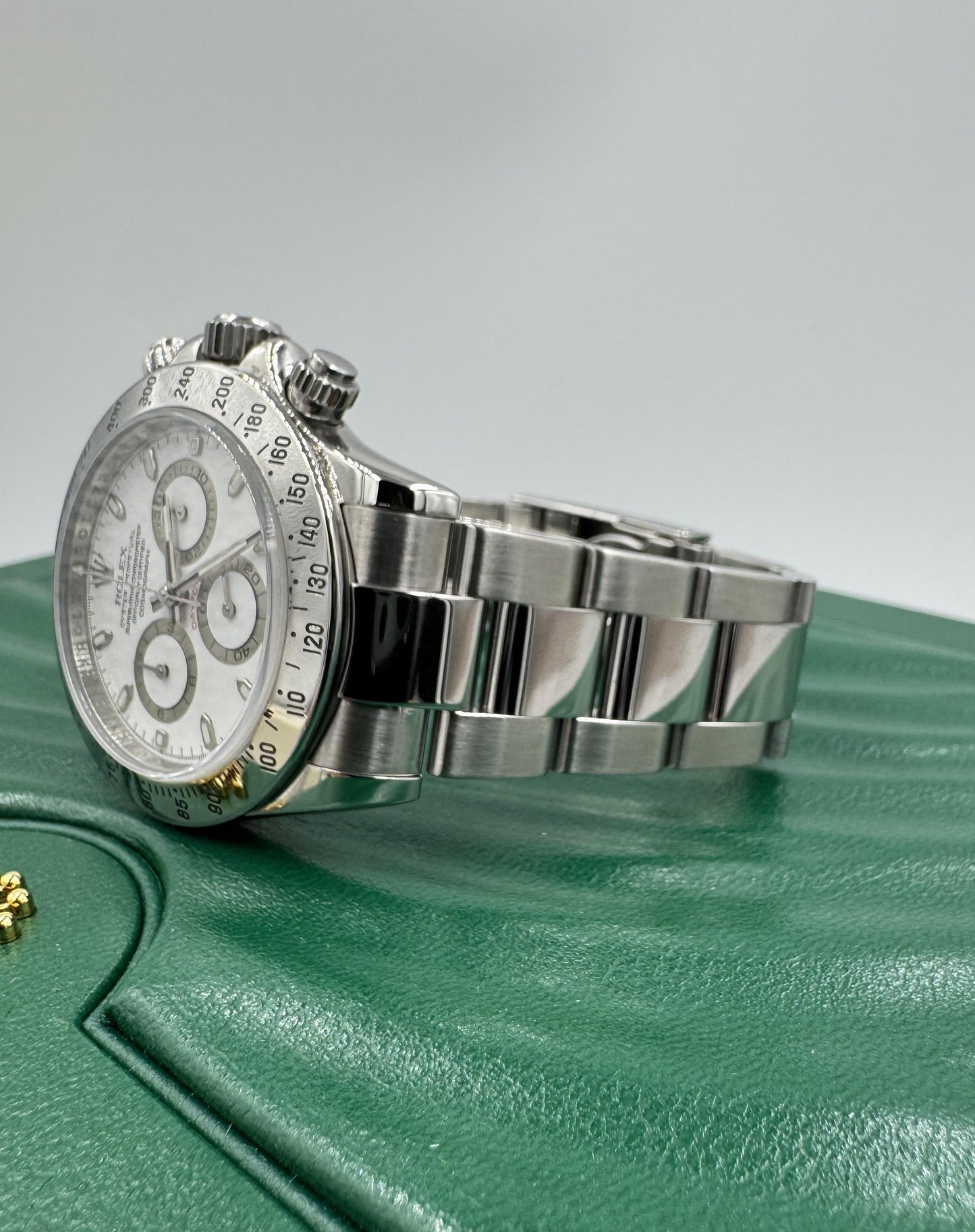 Rolex Daytona Cosmograph White Stainless Steel 40mm REHAUT Watch 116520
