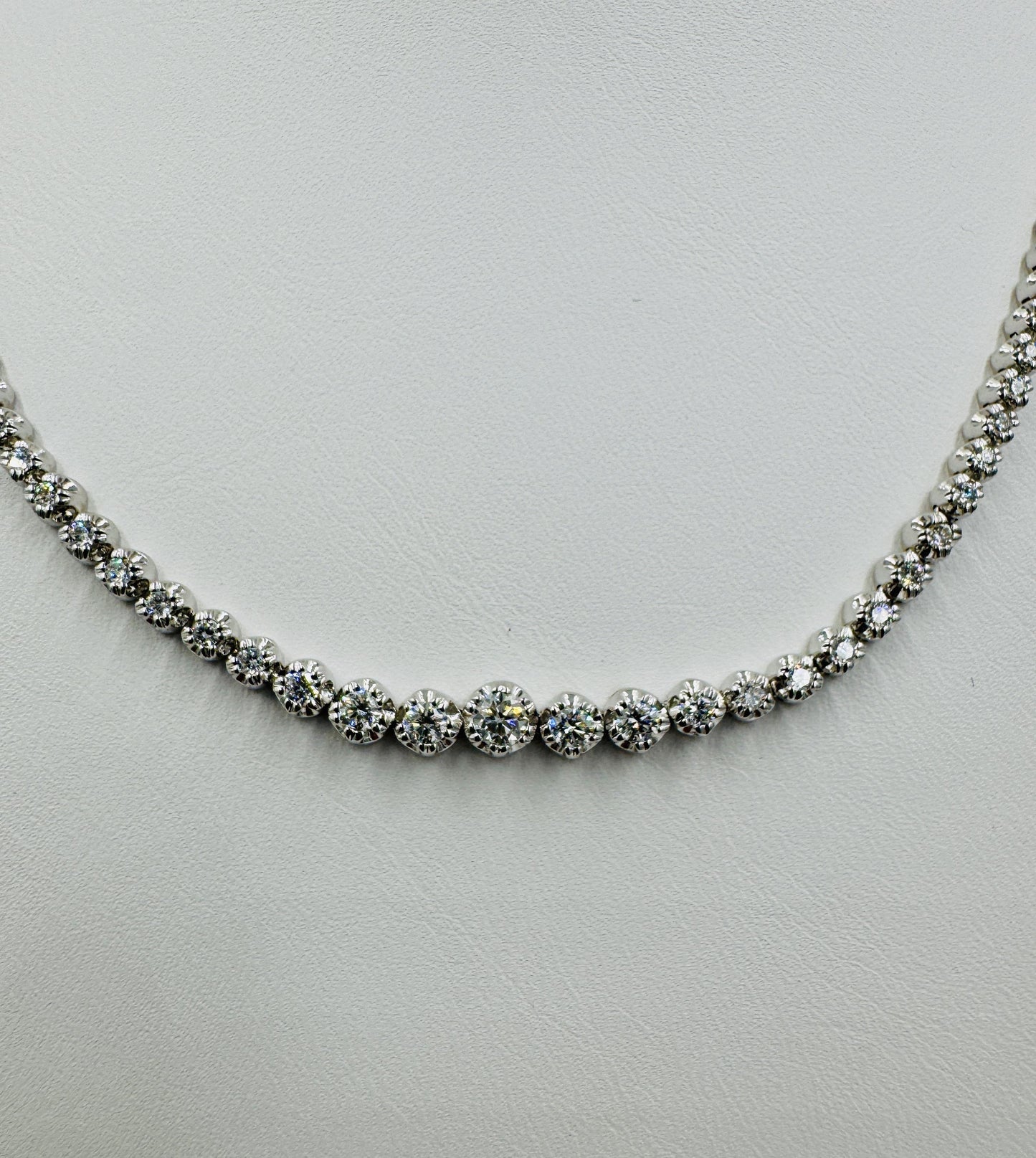 18k White Gold Diamond Tennis Necklace 3.50ct VS H