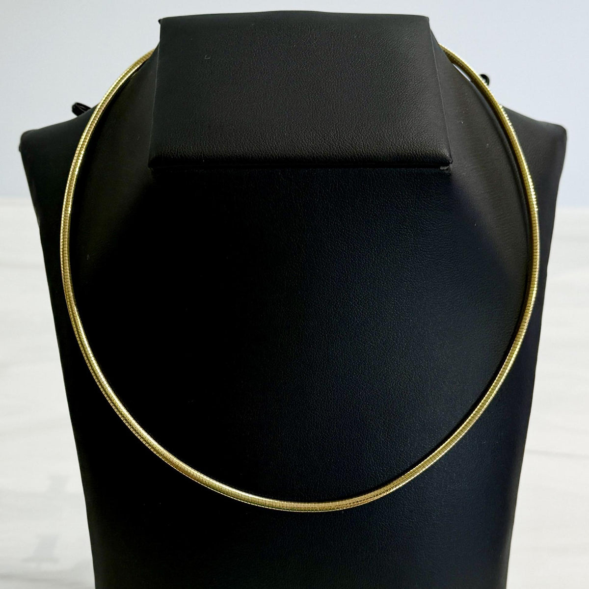 Reversible Two Tone Omega Collar/Choker Necklace 14k Gold