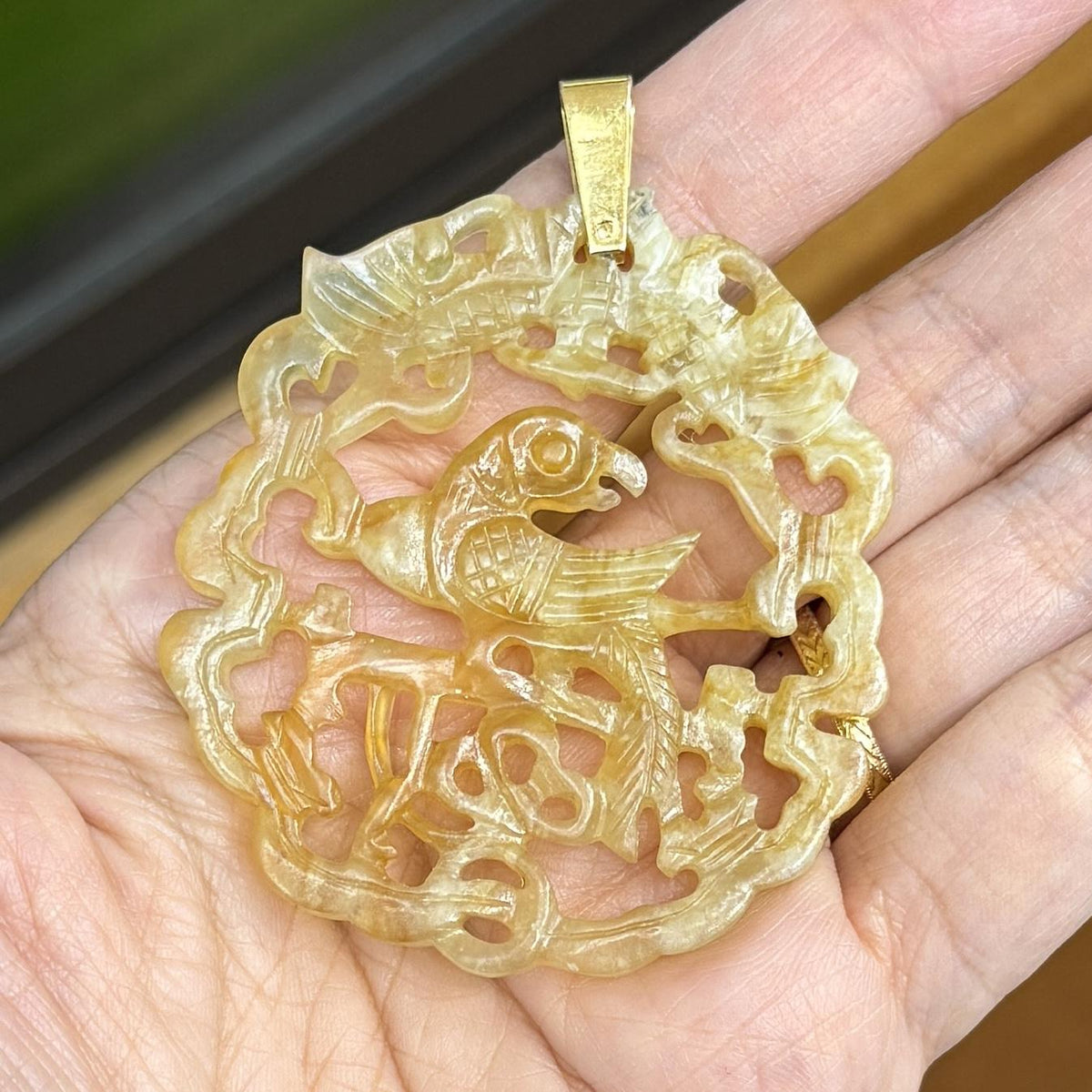 Vintage Carved Nephrite Jade Bird Pendant 14k Yellow Gold