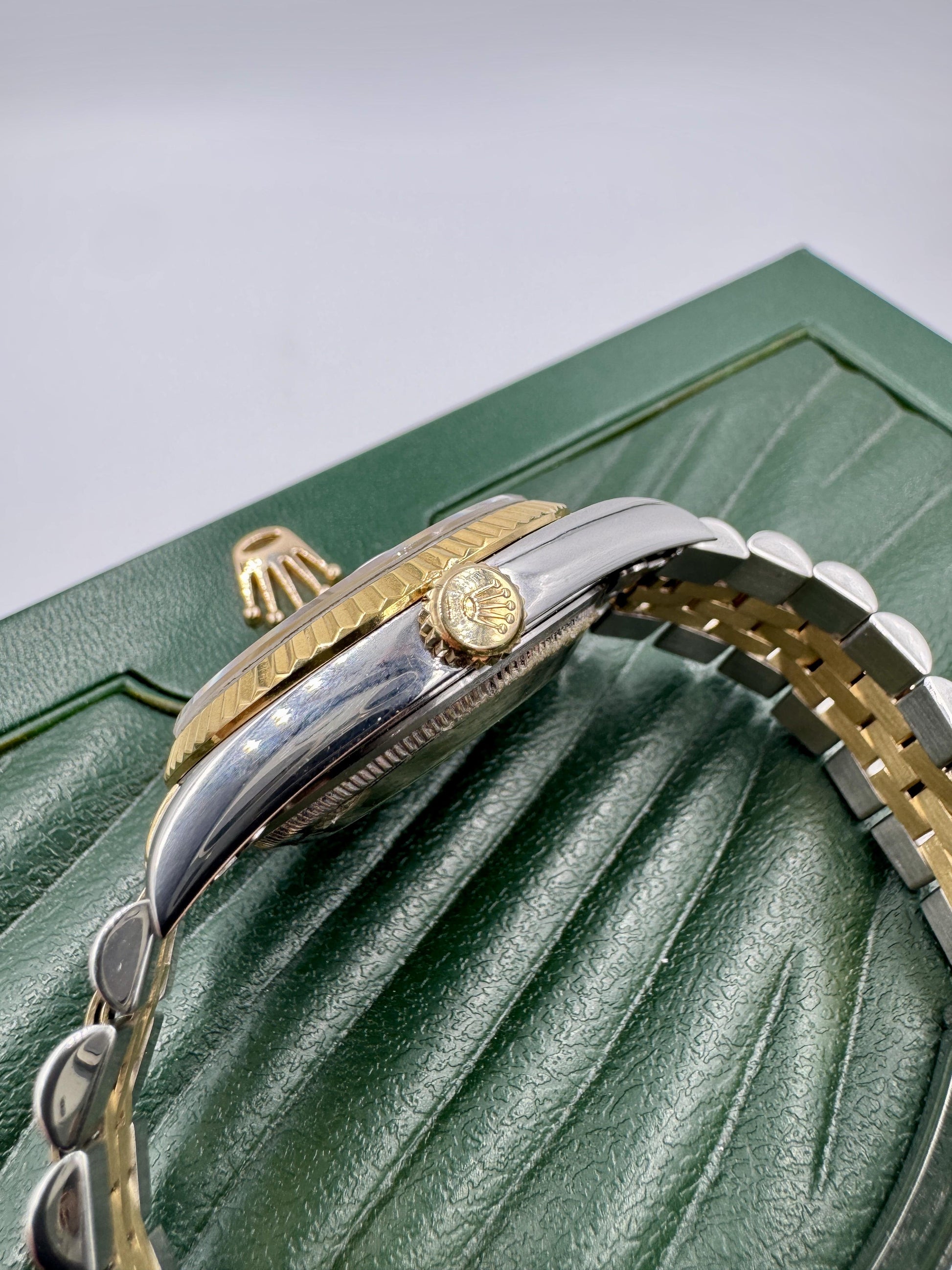 Rolex 16233 Datejust Stainless Steel and 18k 36mm 1991