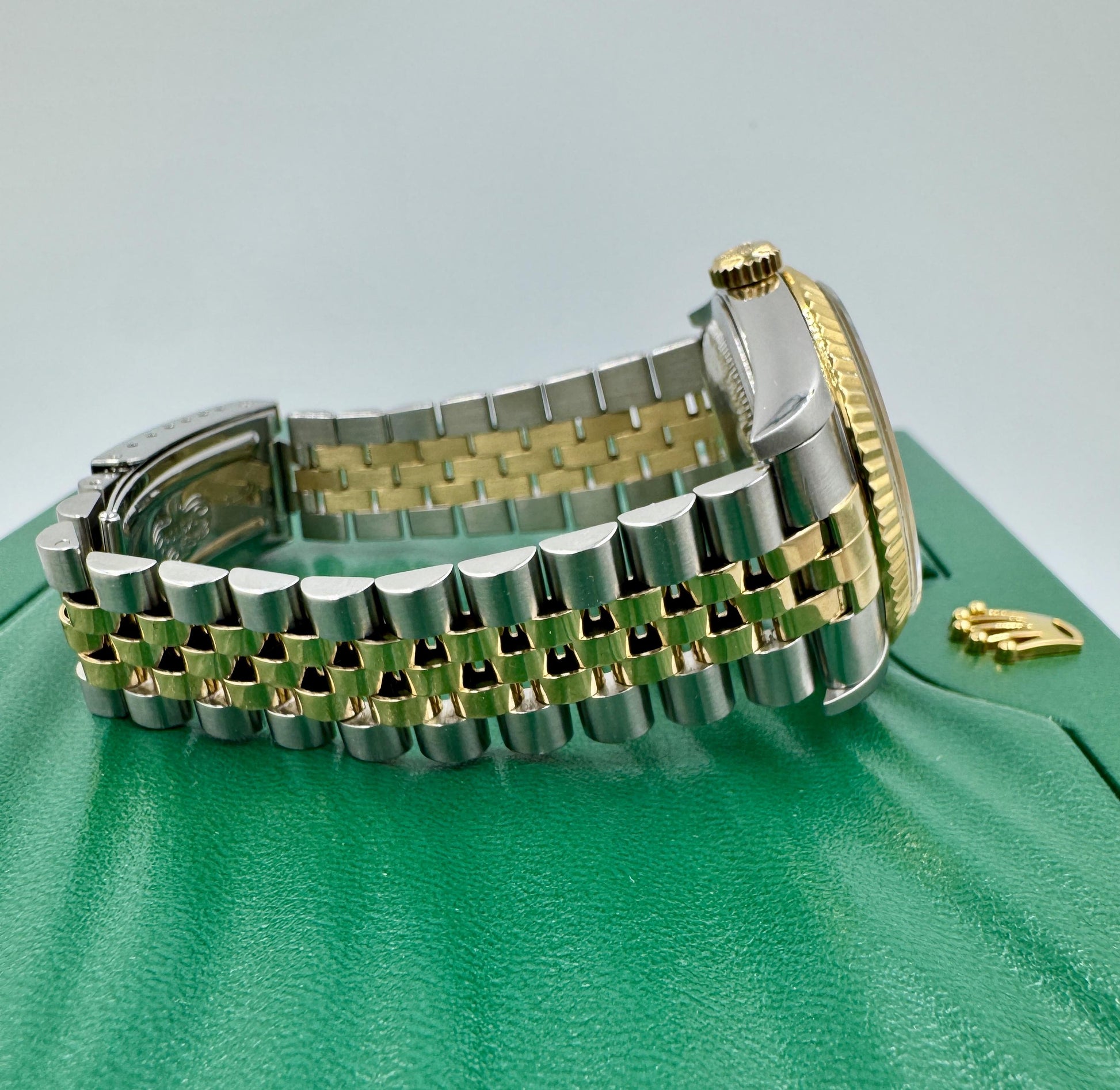 Rolex 16233 Datejust Stainless Steel and 18k 36mm 1991