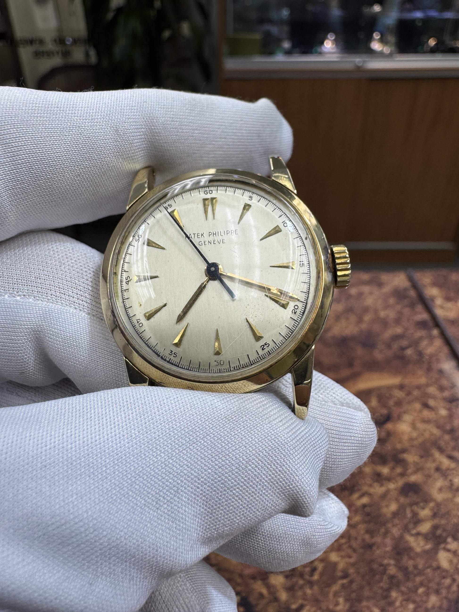 Patek Philippe Calatrava 2460 18k Gold Hand Wind 27SC 18j