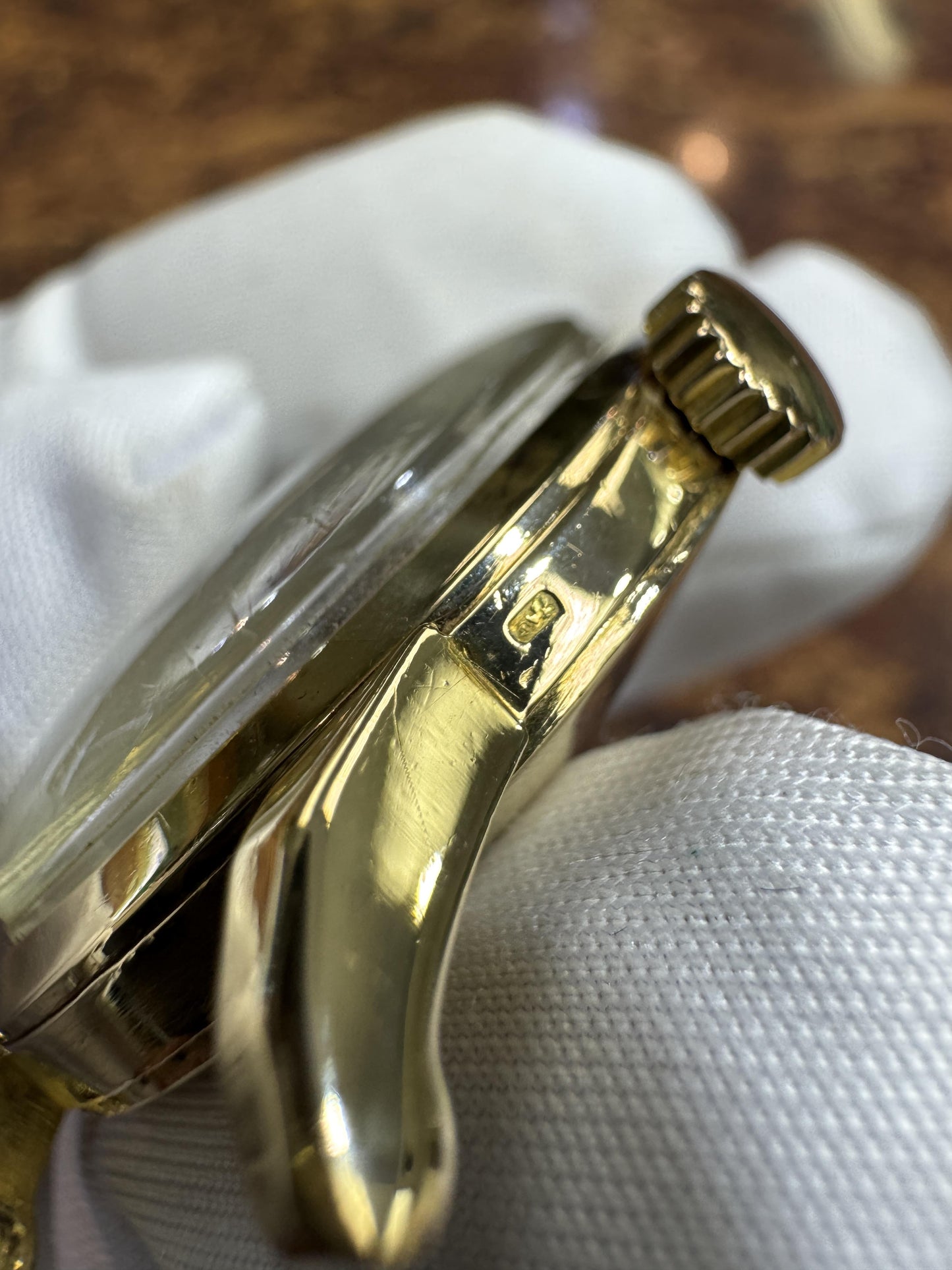 Patek Philippe Calatrava 2460 18k Gold Hand Wind 27SC 18j