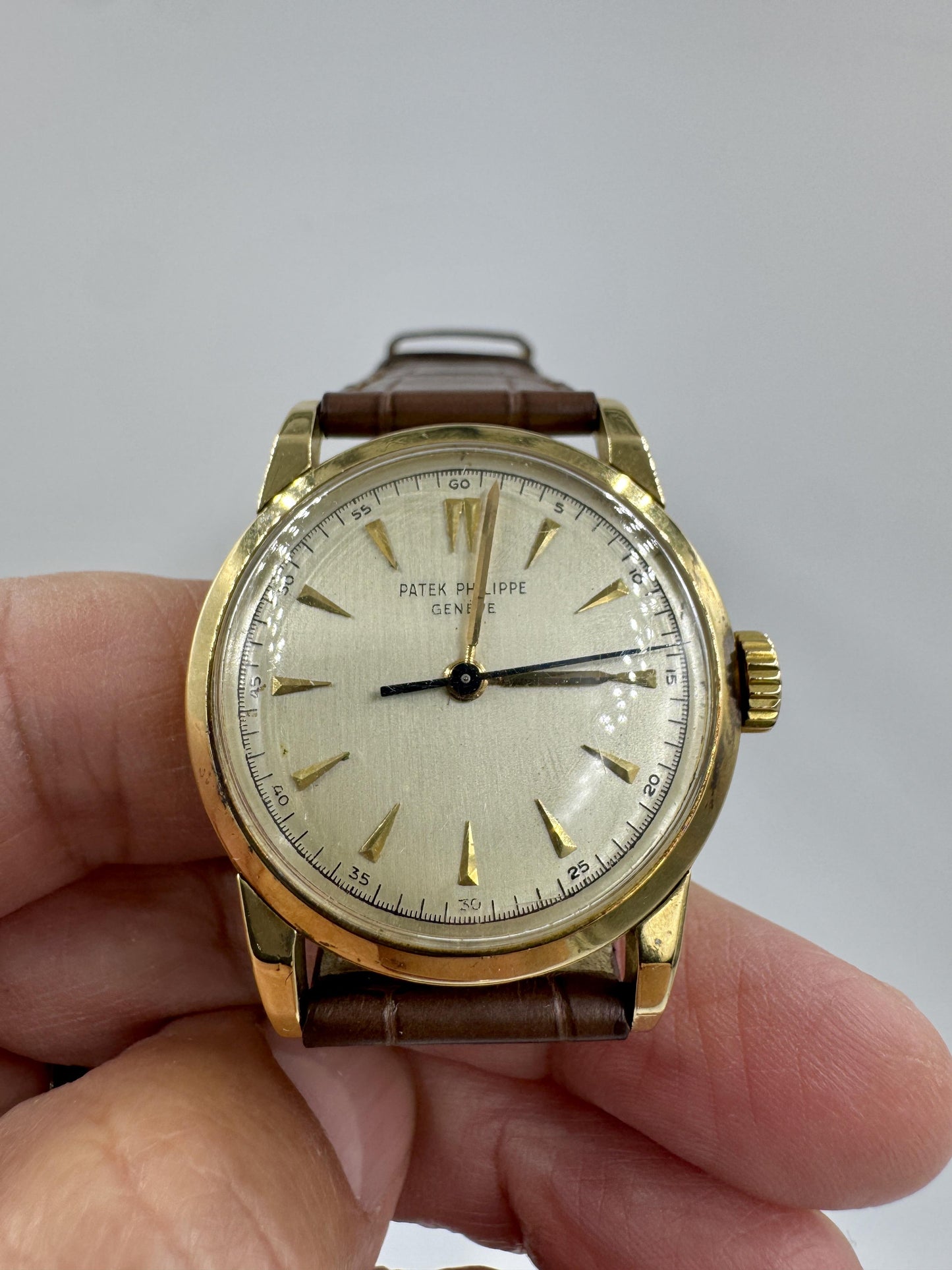 Patek Philippe Calatrava 2460 18k Gold Hand Wind 27SC 18j