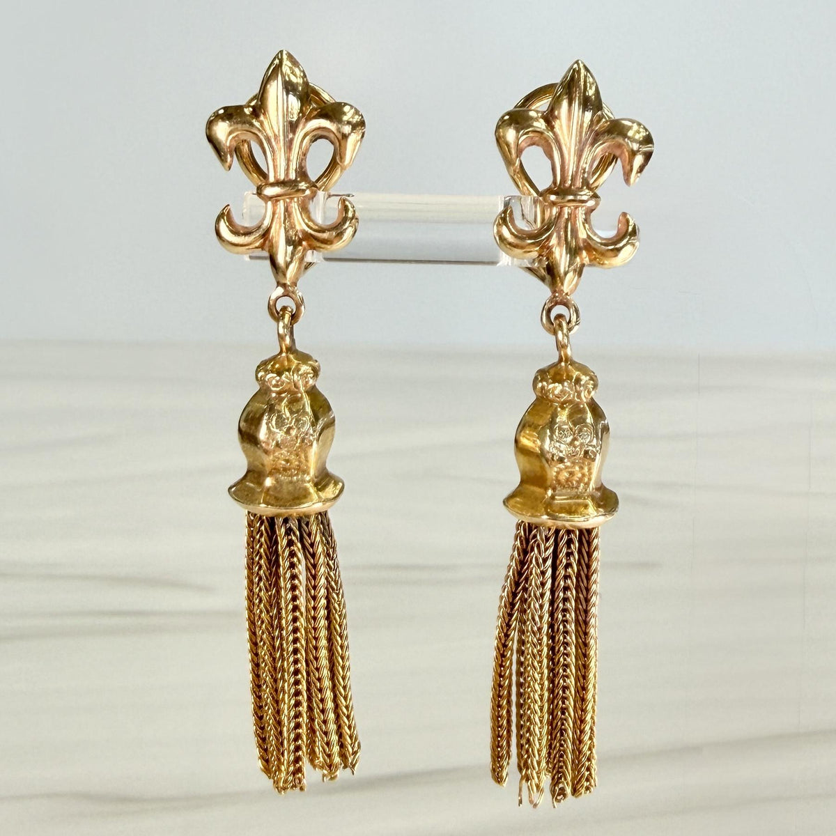1950's Vintage Fleur-De-Lis Fringe Tassel Clip on Earrings 14k