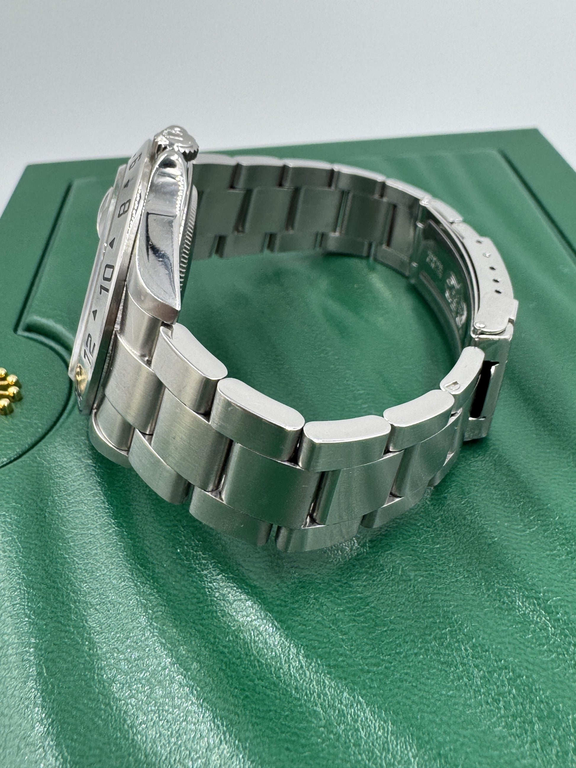 Full Set Rolex Explorer 16570 Black Dial Box And Papers F-Serial No Holes Case