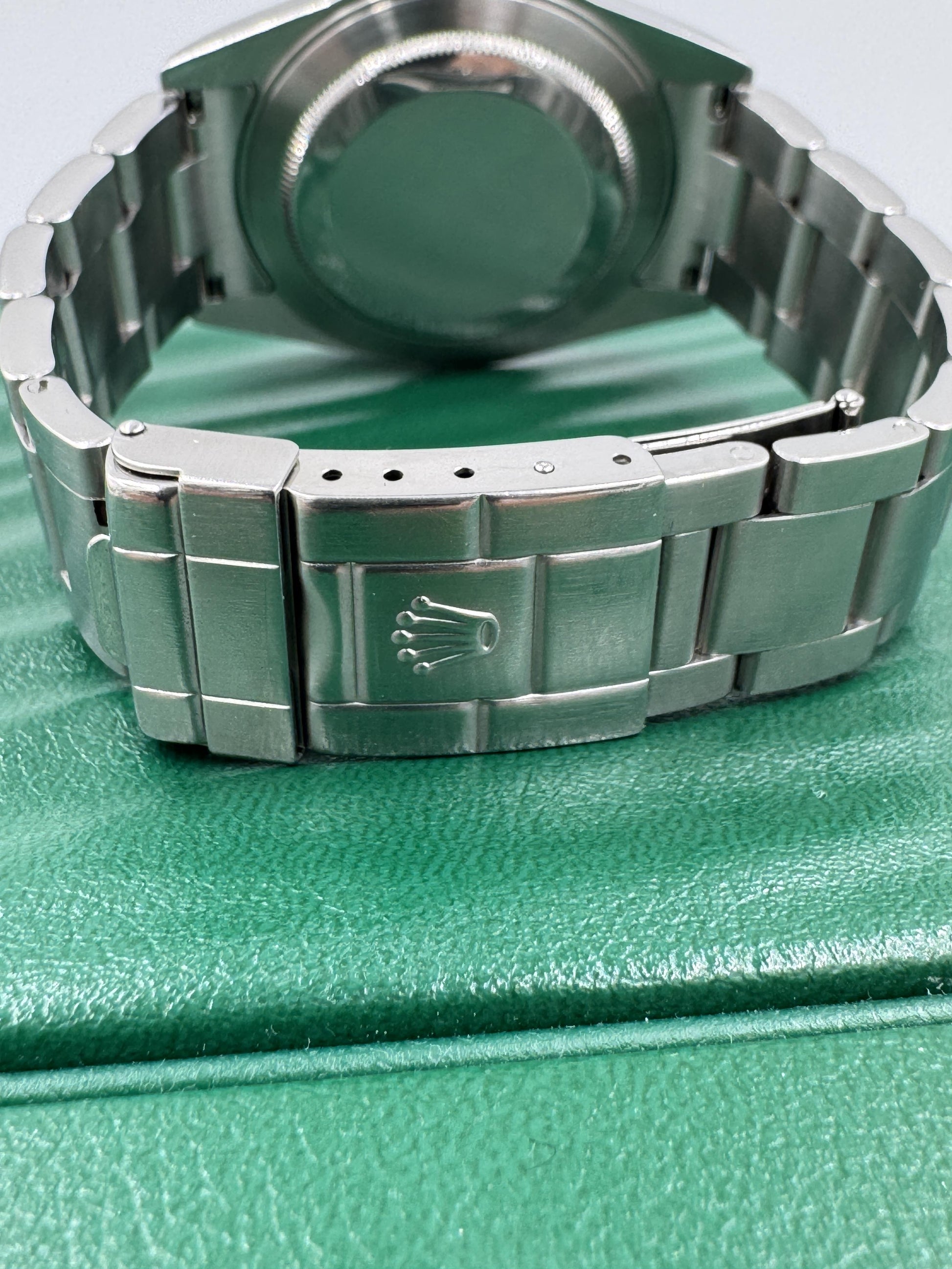 Full Set Rolex Explorer 16570 Black Dial Box And Papers F-Serial No Holes Case