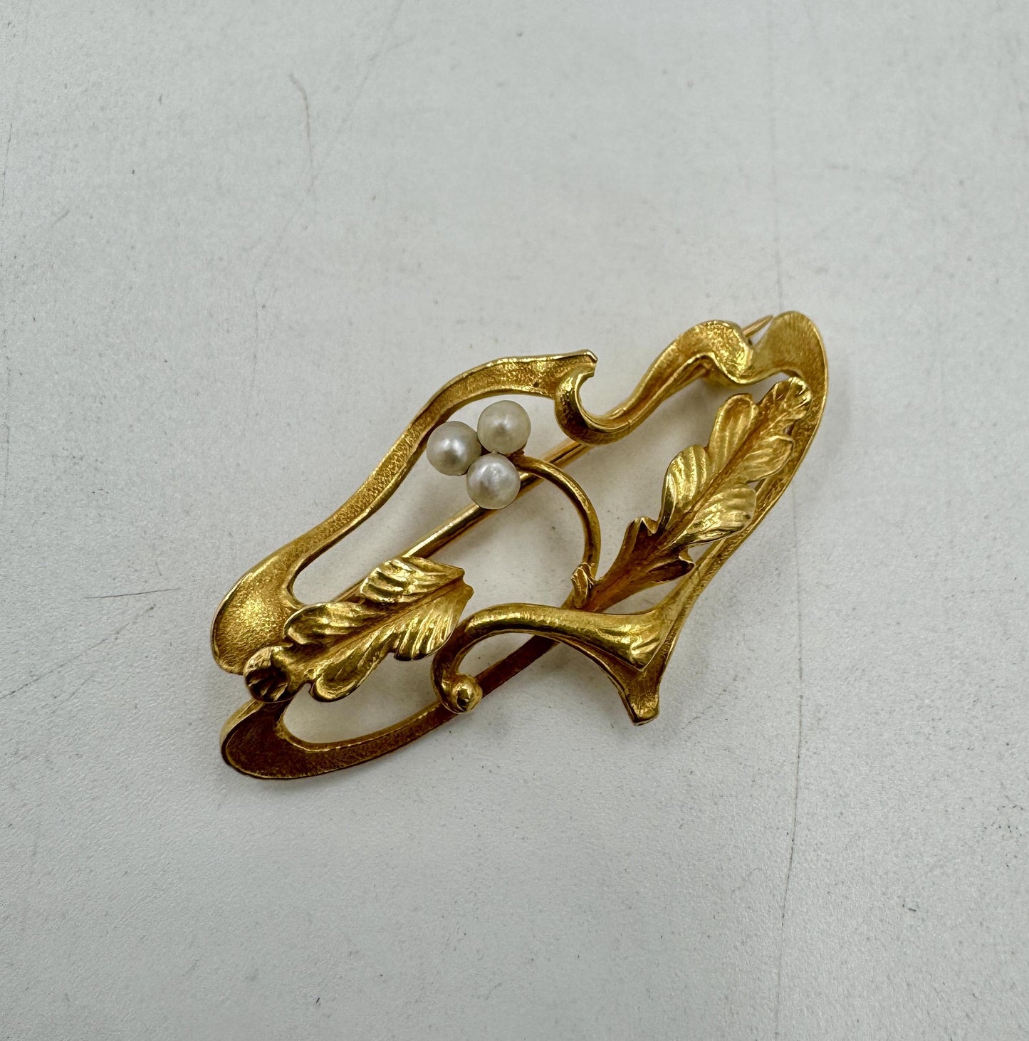 Art Nouveau 14k gold Signed Pearl Brooch Pin