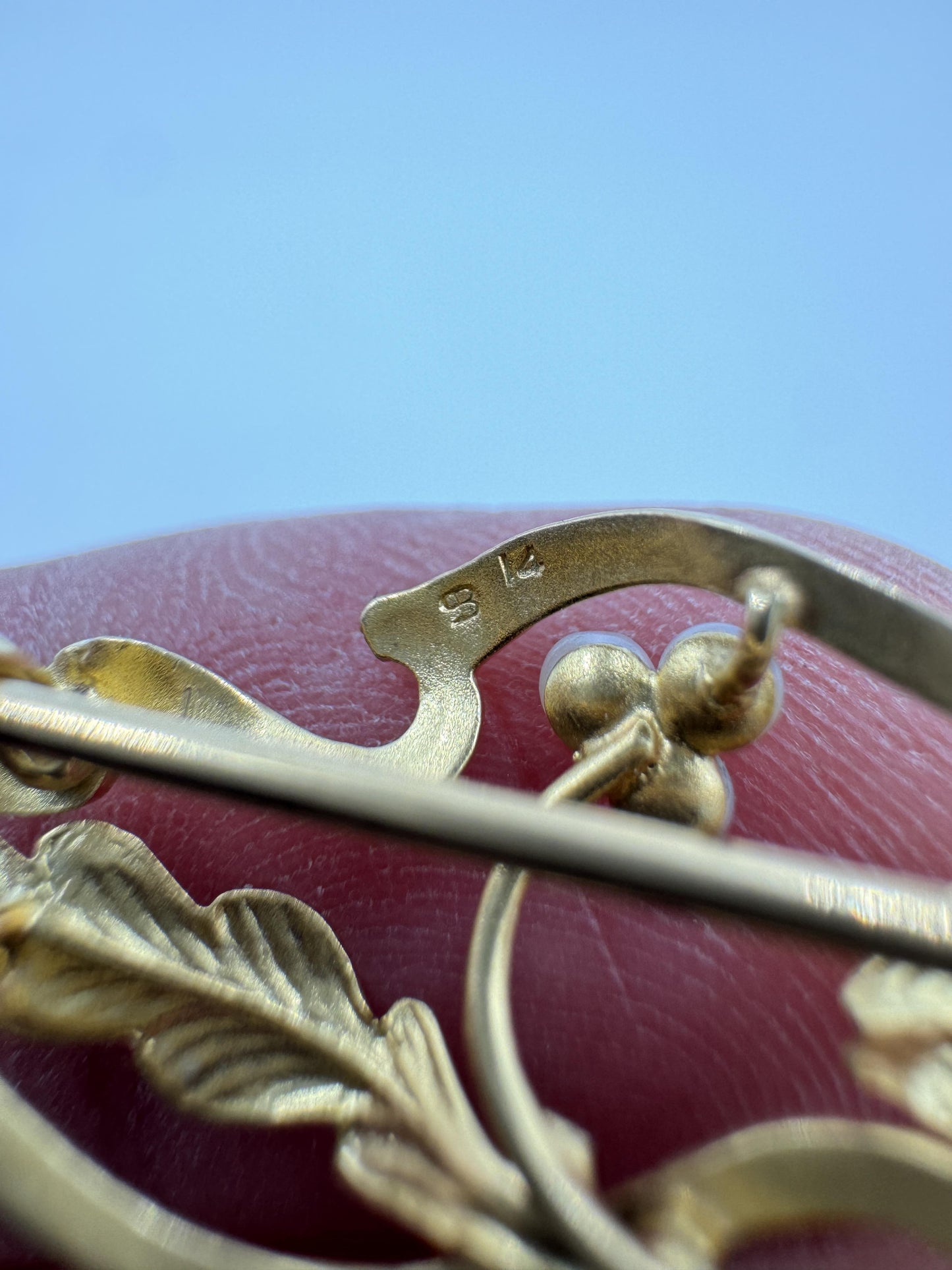 Art Nouveau 14k gold Signed Pearl Brooch Pin