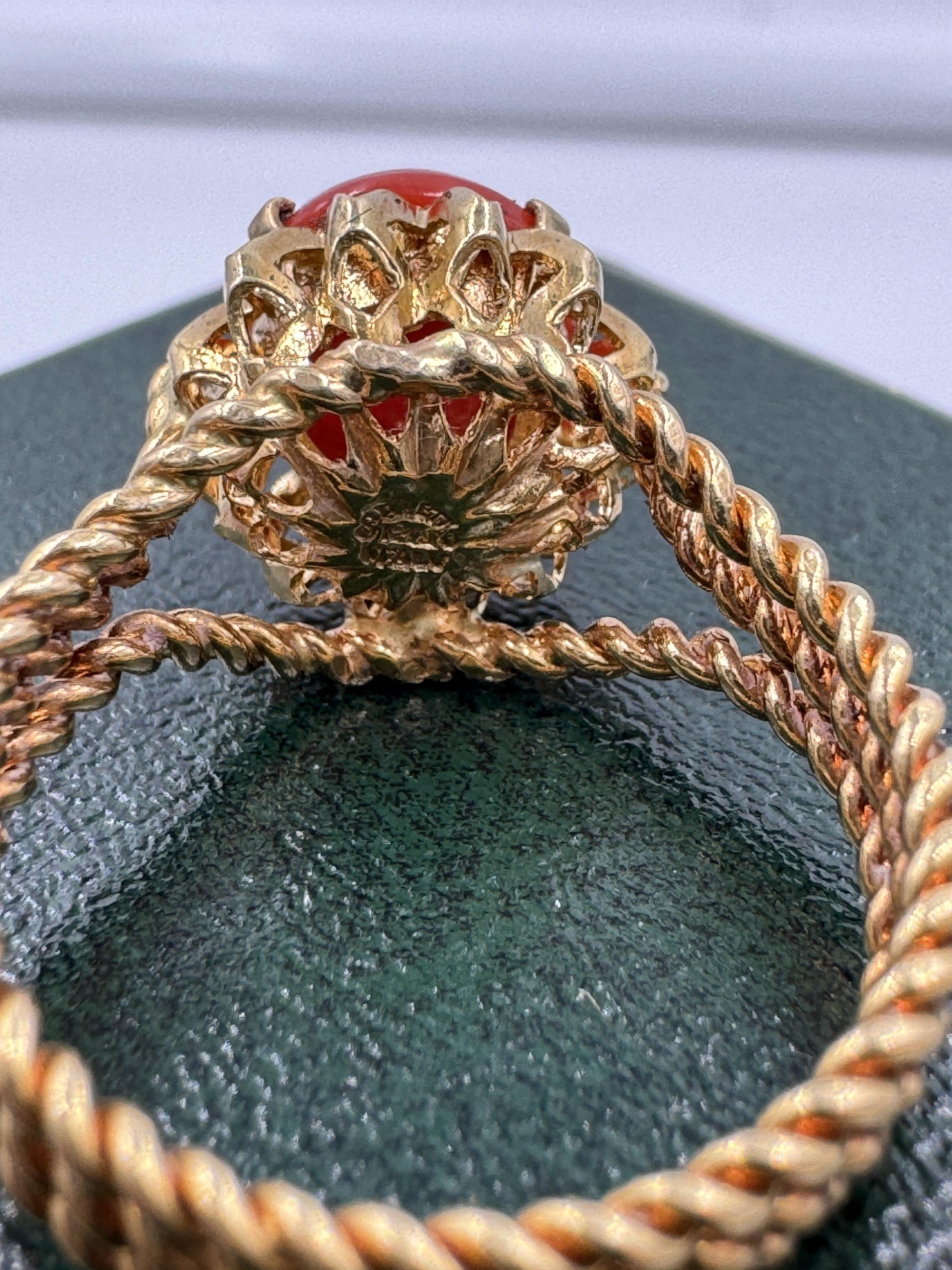 Estate Corletto 18k Yellow Gold Coral Twisted Rope Ring