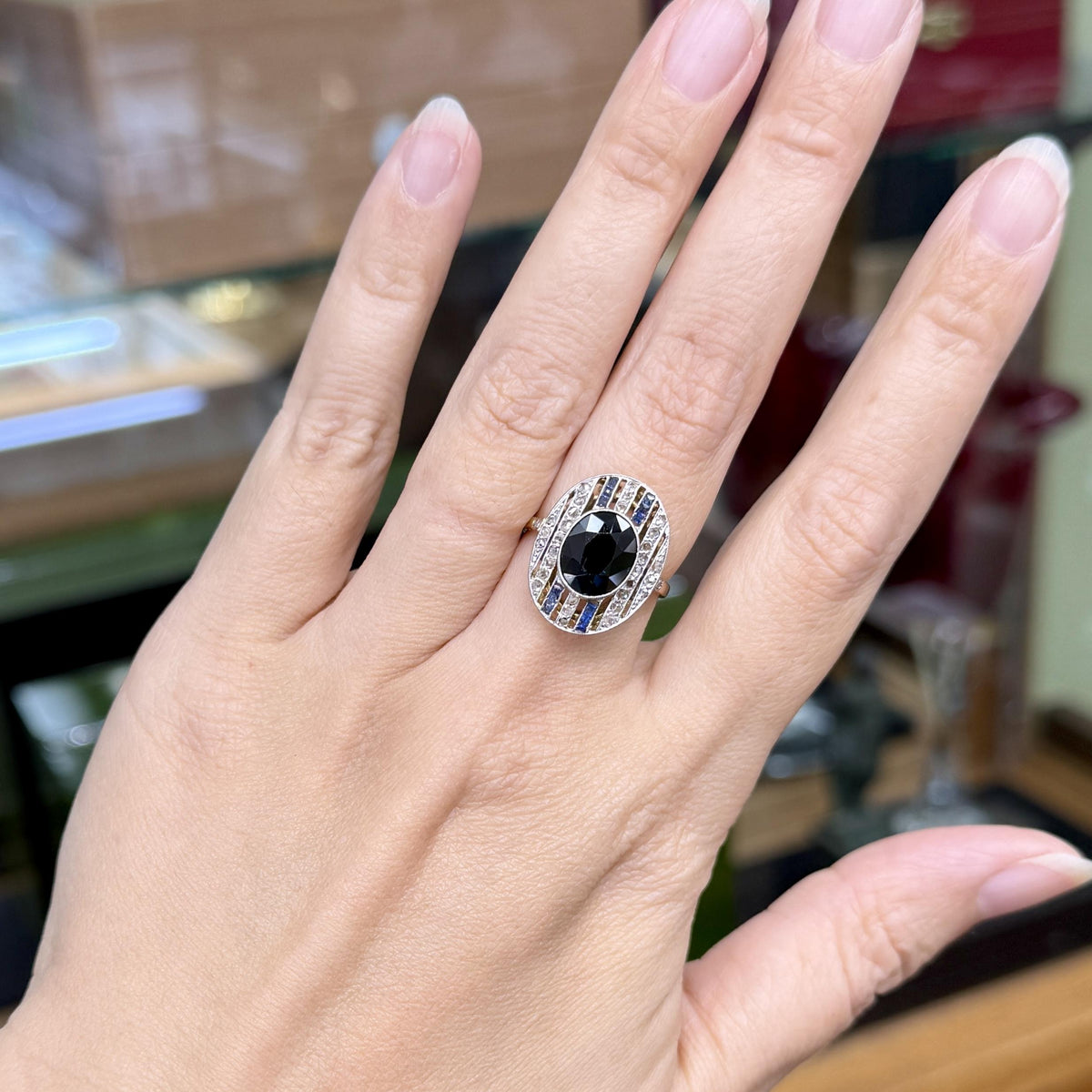 1930's Art Deco Sapphire and Rose Cut Diamond Ring 17k/Platinum