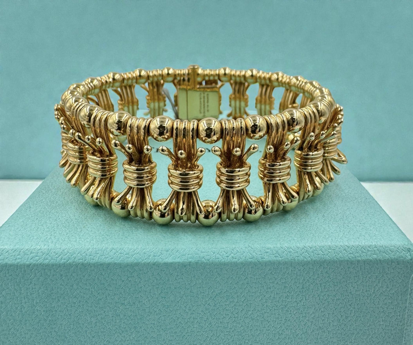 Tiffany Schlumberger 18k Fancy Link Wide Bracelet