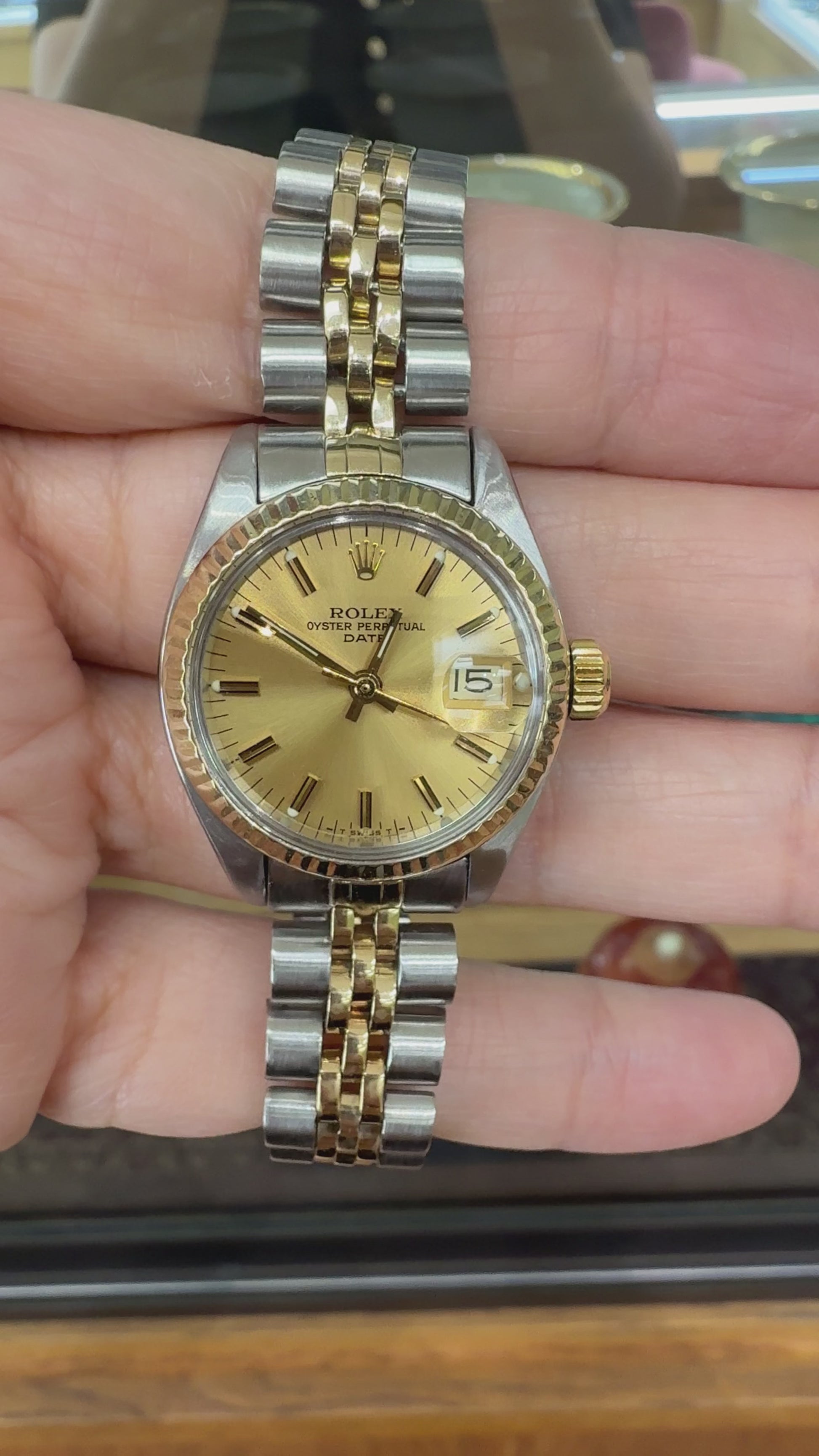 Vintage Rolex 26mm 14k/ Stainless Steel Two Tone Watch Ref: 6917