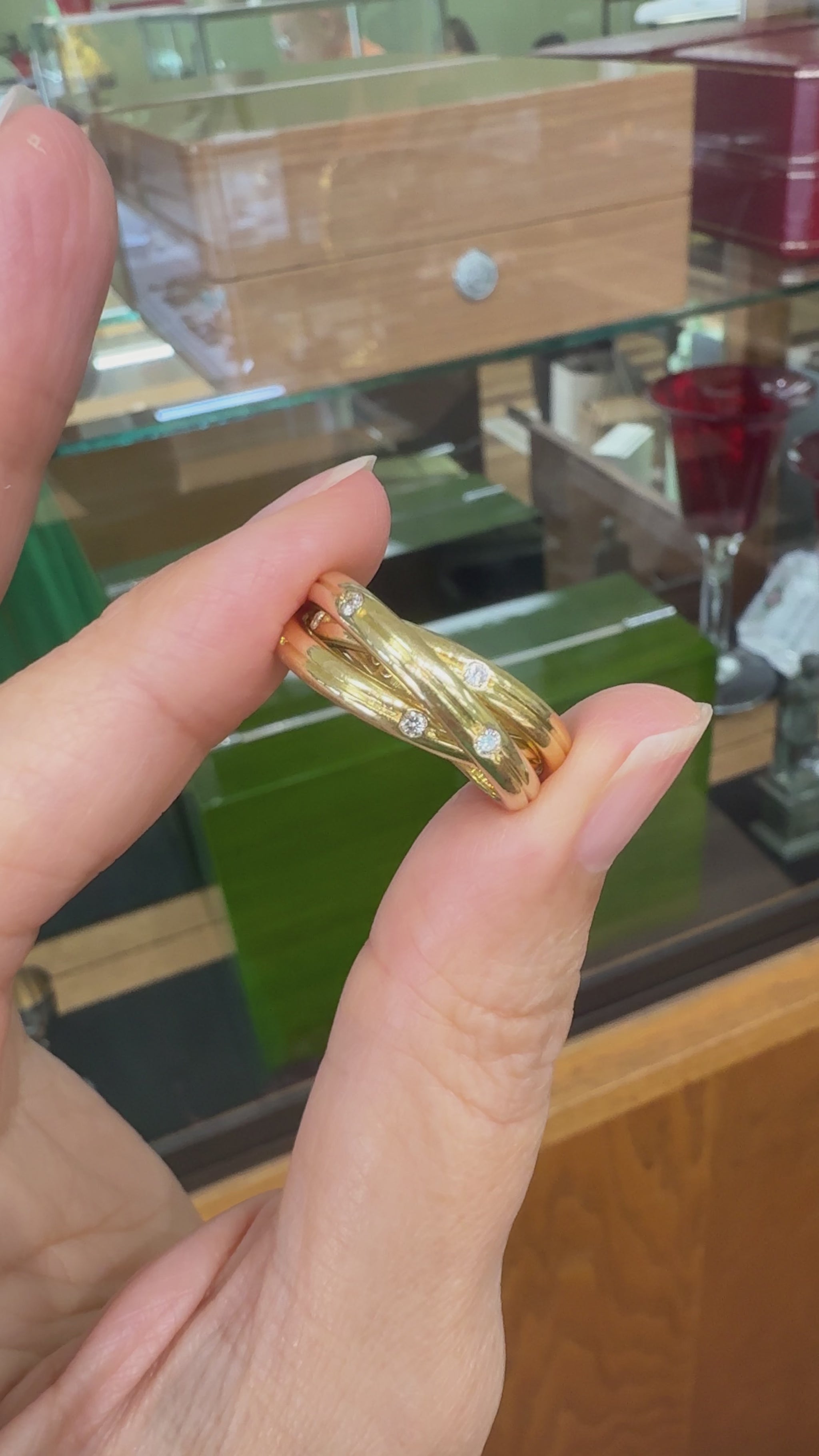 Cartier Constellation Trinity Rolling Band Ring 18k Yellow Gold