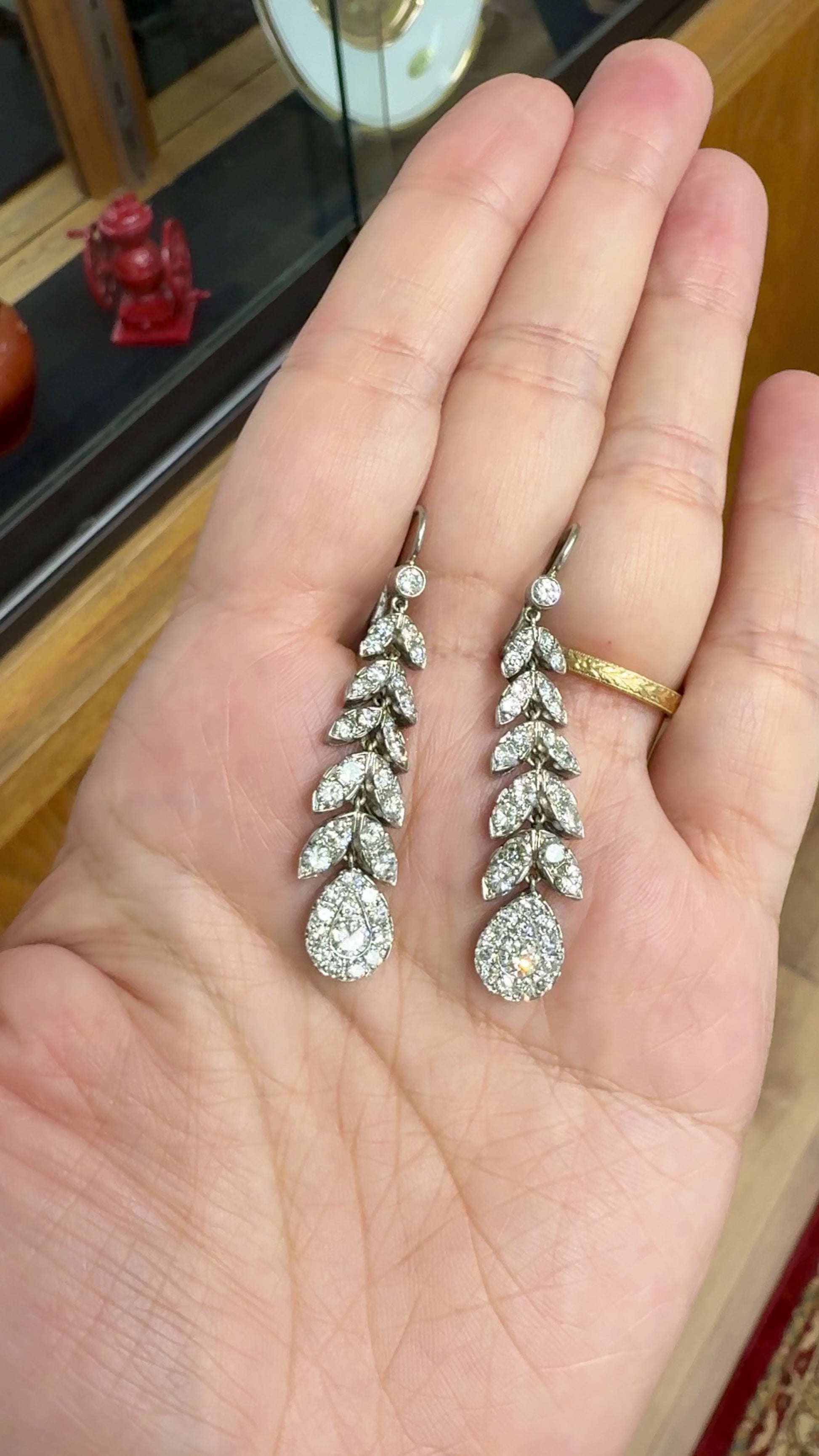 1950's Diamond Leaf Drop Dangle Earrings 18k/Platinum