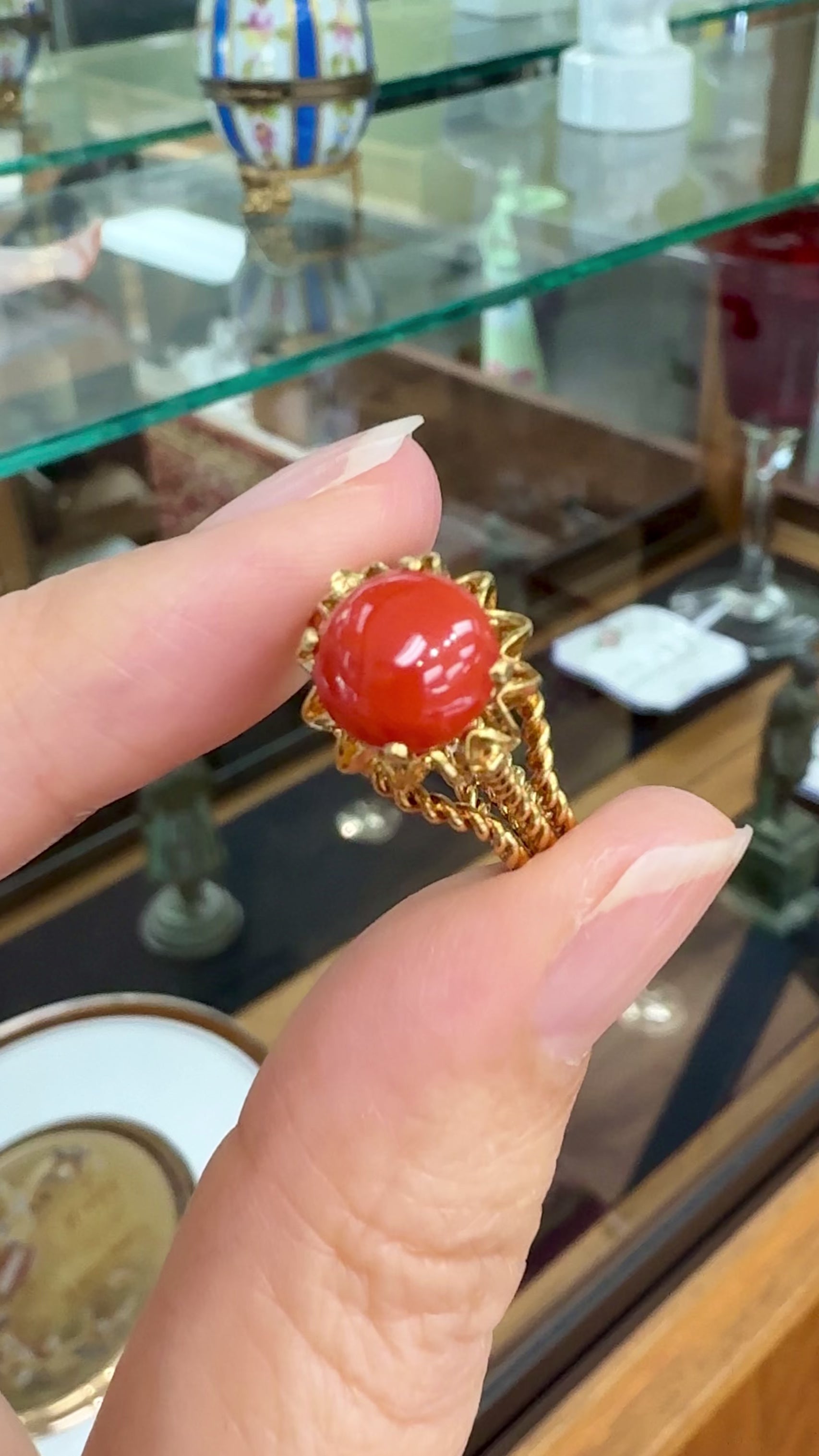 Estate Corletto Italian 17k Yellow Gold Coral Twisted Rope Ring