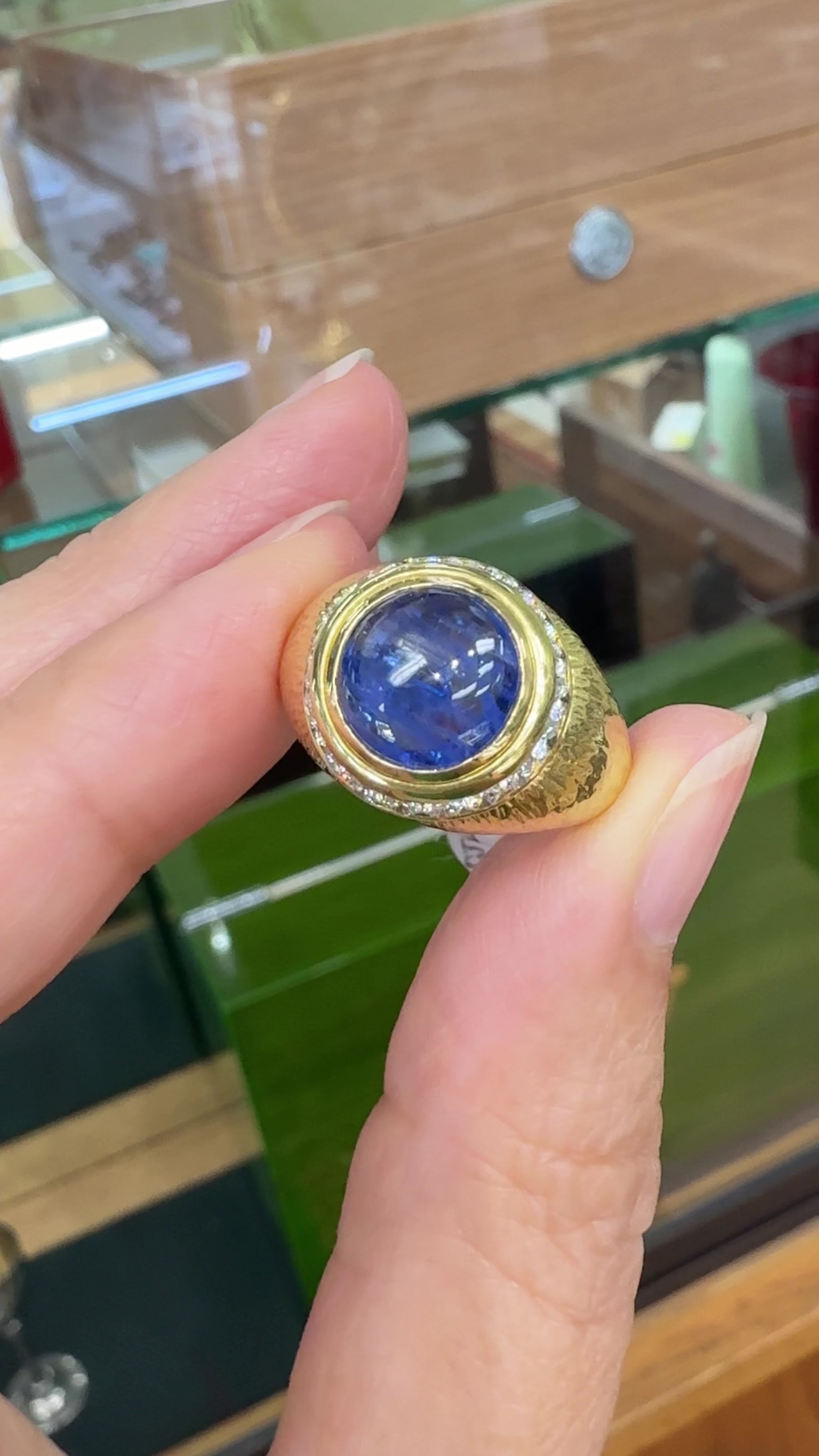 Vintage Hammerman Brothers Cabochon Sapphire Diamond Yellow Gold Ring 18K