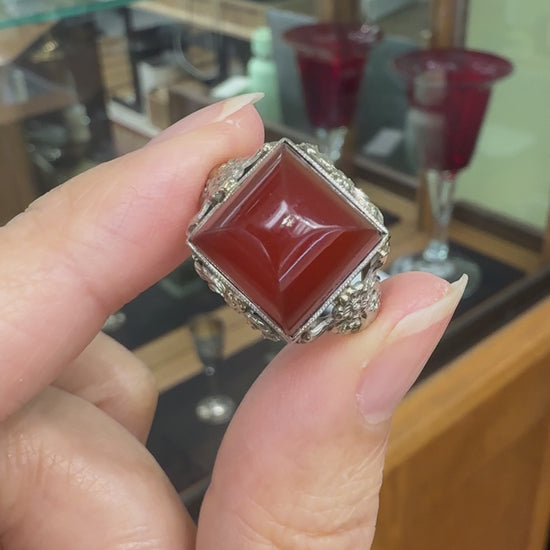 Art Deco 14K White Gold Carnelian Sugar Loaf Stone Ring