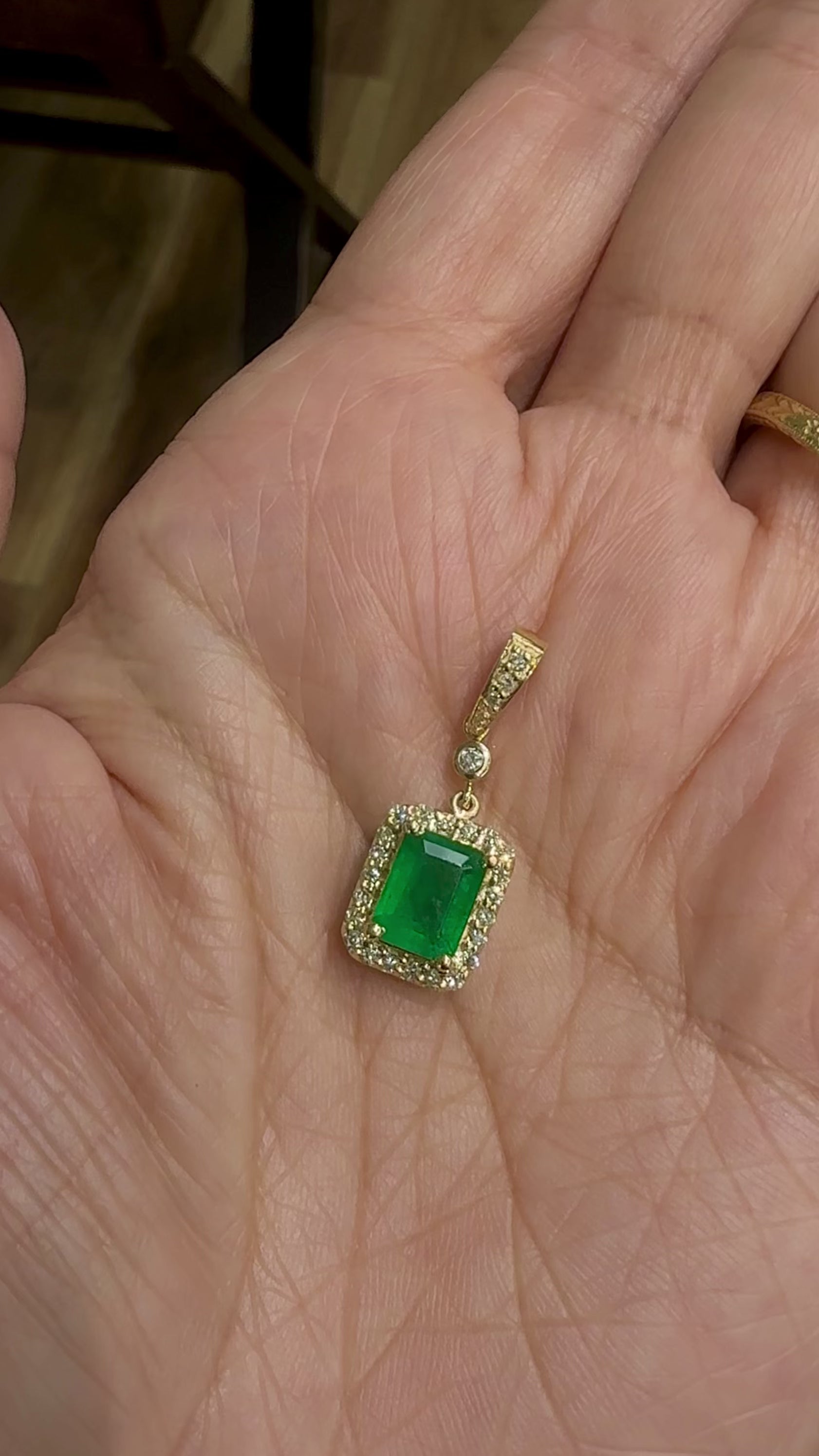 Columbian Emerald and Diamond Pendant 14k Yellow Gold
