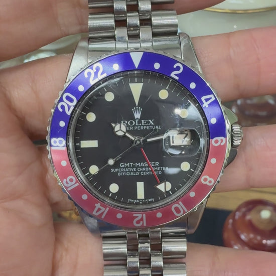 Vintage Rolex GMT-Master Ref 1675 Pepsi Stainless Steel Bracelet Watch
