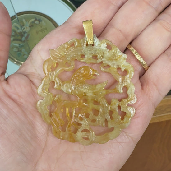 Vintage Carved Nephrite Jade Bird Pendant 14k Yellow Gold