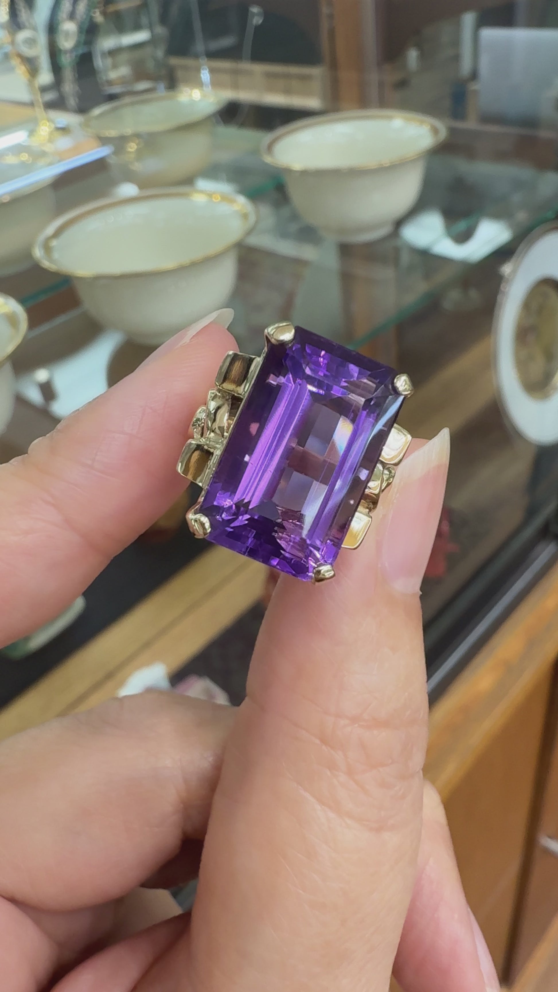 Vintage 1950's Retro Emerald Cut Amethyst Statement Ring 14k Yellow Gold