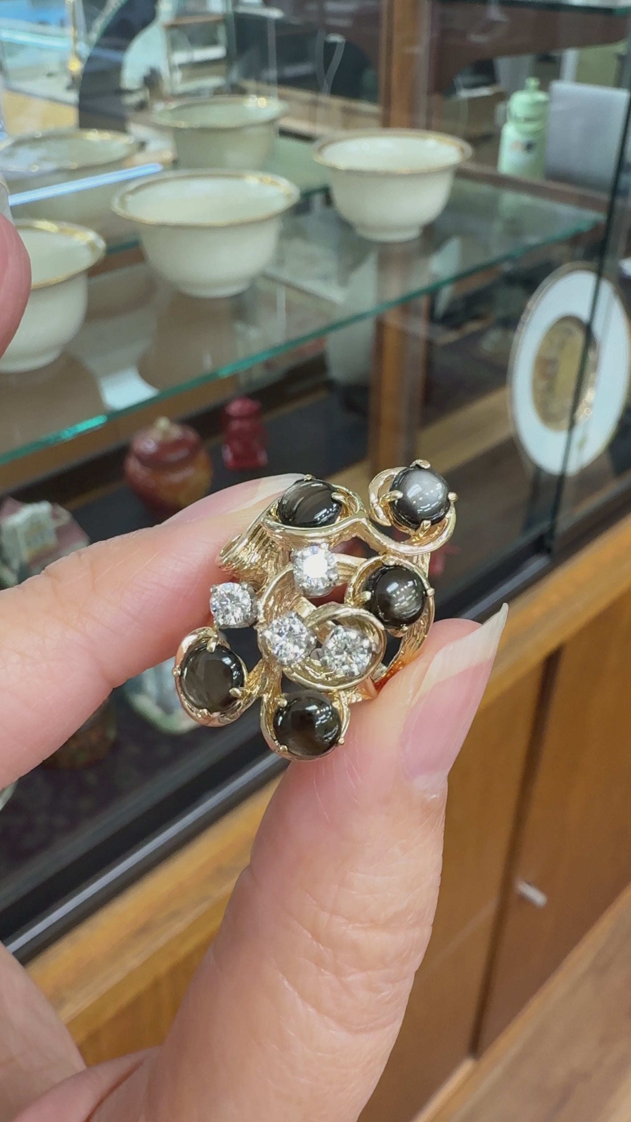 Vintage 1970's Black Star Sapphire and Diamond Ring 14k Yellow Gold