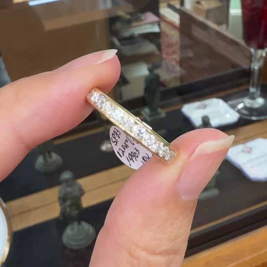 1990's Round Brilliant Diamond Band Ring 18k Yellow Gold