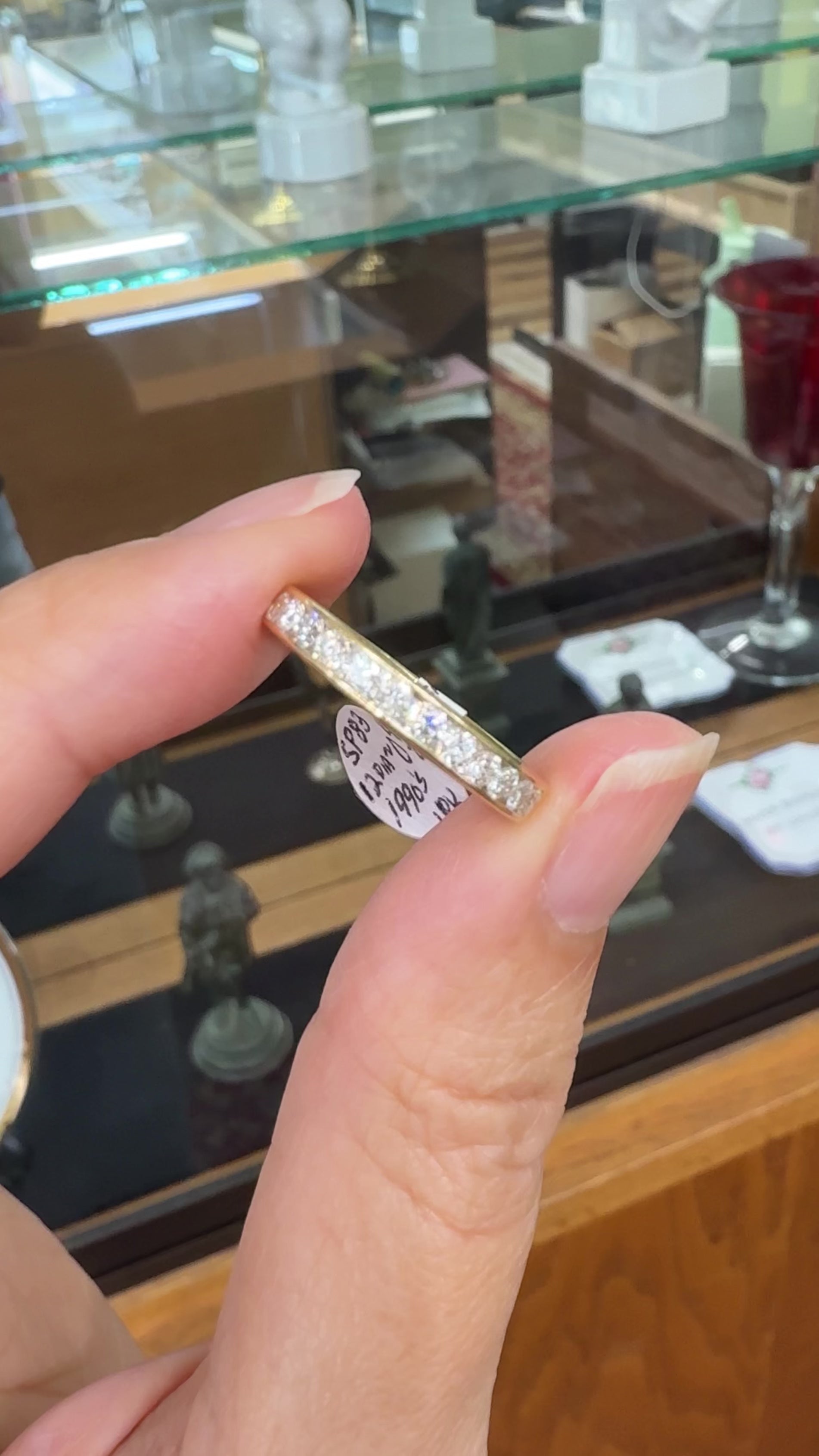 1990's Round Brilliant Diamond Band Ring 18k Yellow Gold